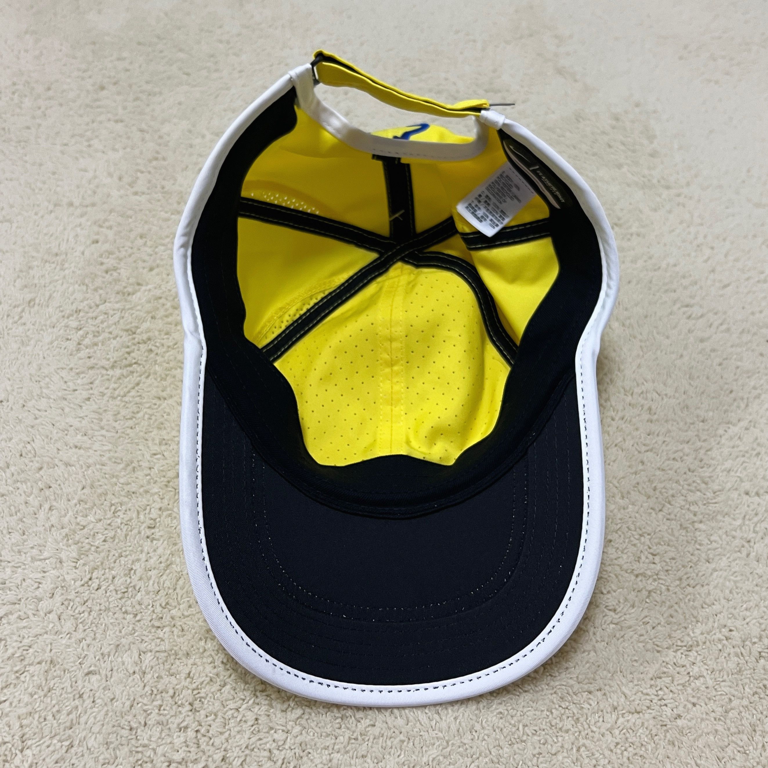 Nike Nike 2016 Rafa Nadal Bull Arobill DRI-FIT Tennis Cap Yellow Size ONE SIZE - 6 Thumbnail
