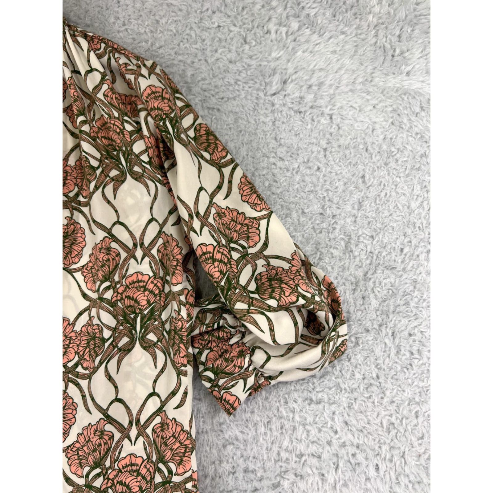 Banana Republic Banana Republic Shirt Womens Extra Small Blouse 3/4 Sleeve Beige Floral Petite Size XS / US 0-2 / IT 36-38 - 7 Thumbnail