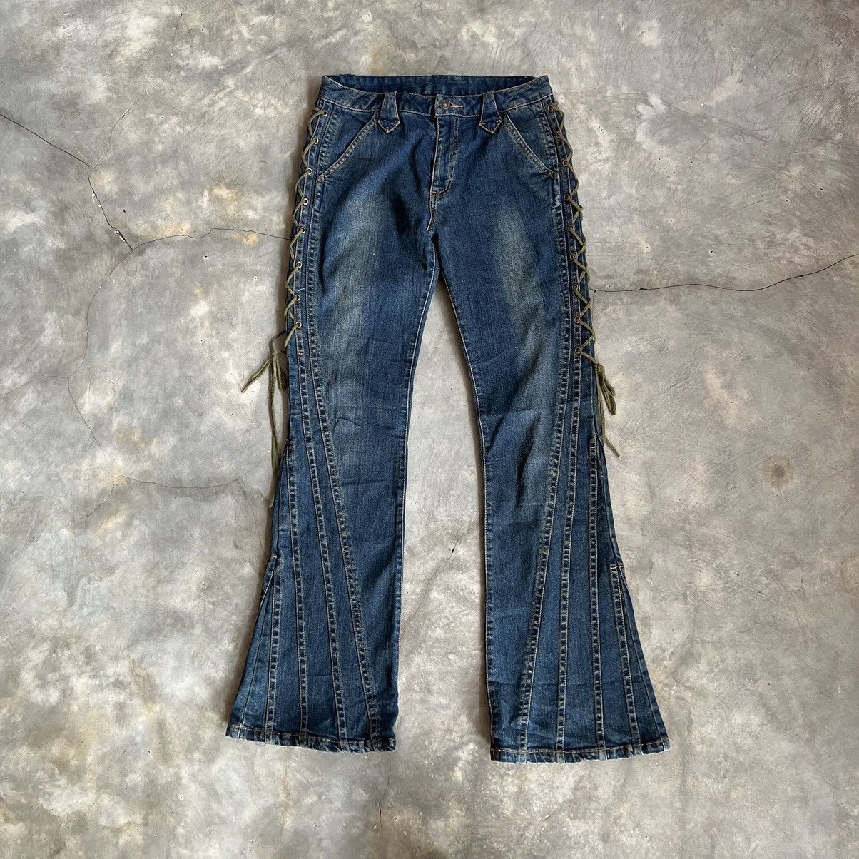 Tornado Mart Y2K Browd Win Tornado Mart Style Lace Flare Jeans Size 27" / US 4 / IT 40 - 1 Thumbnail