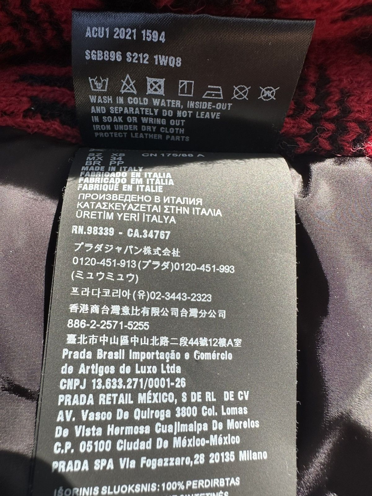 Prada Prada FW21 Re-Nylon Oversized Hooded Bomber Parka sz XS Size US XS / EU 42 / 0 - 9 Thumbnail