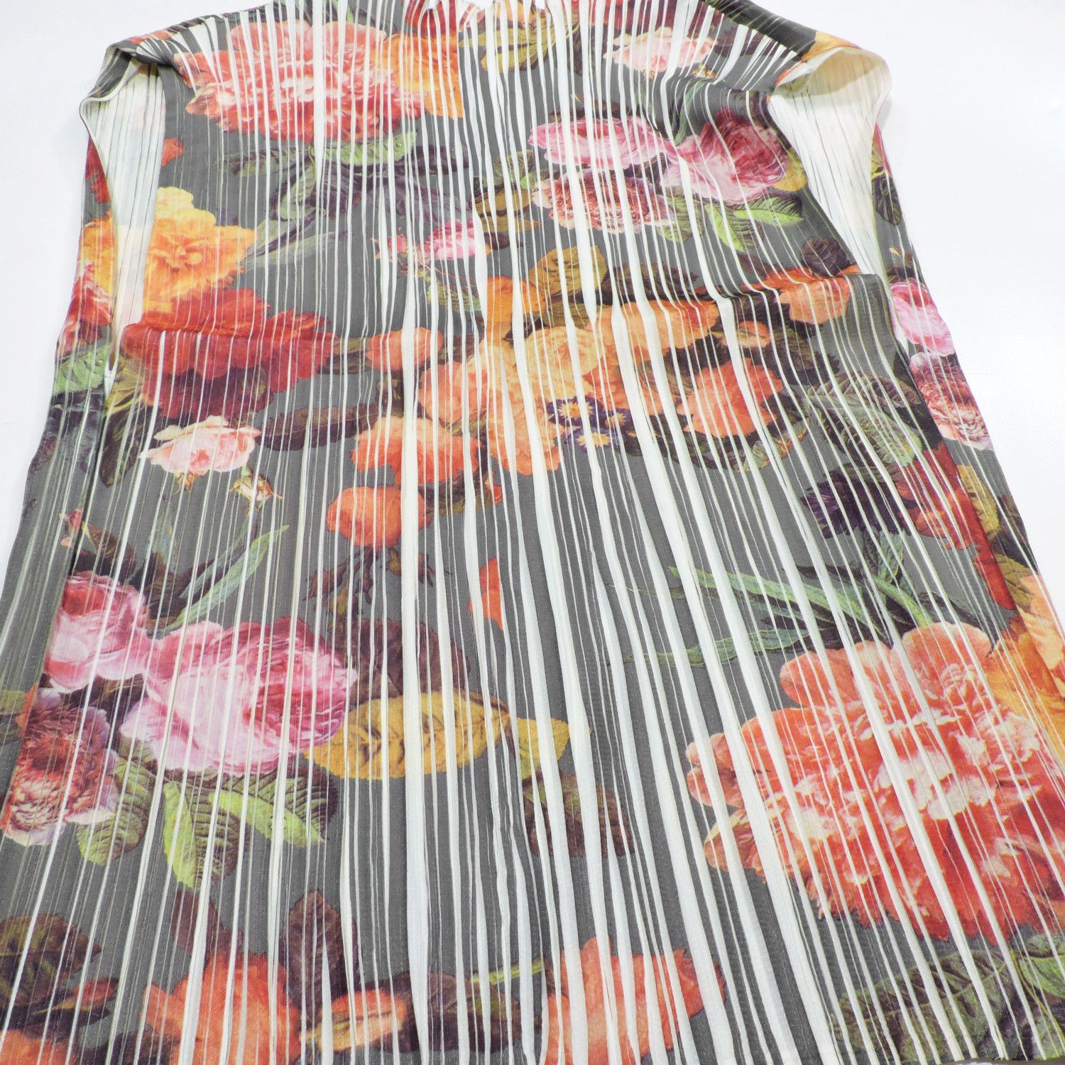 Issey Miyake 90’S ISSEY MIYAKE PLEATS PLEASE FLORAL TANK TOP VEST SHIRT Size L / US 10 / IT 46 - 8 Thumbnail