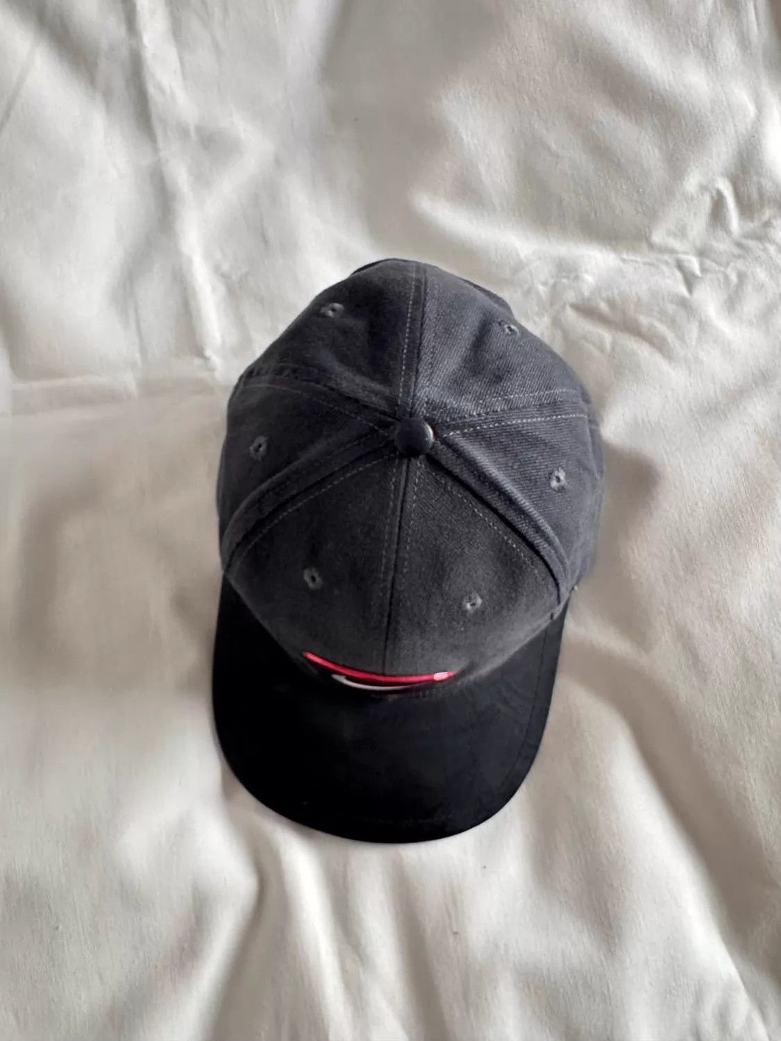 Nike Nike Vintage Unisex Fashion Cap Size ONE SIZE - 5 Thumbnail