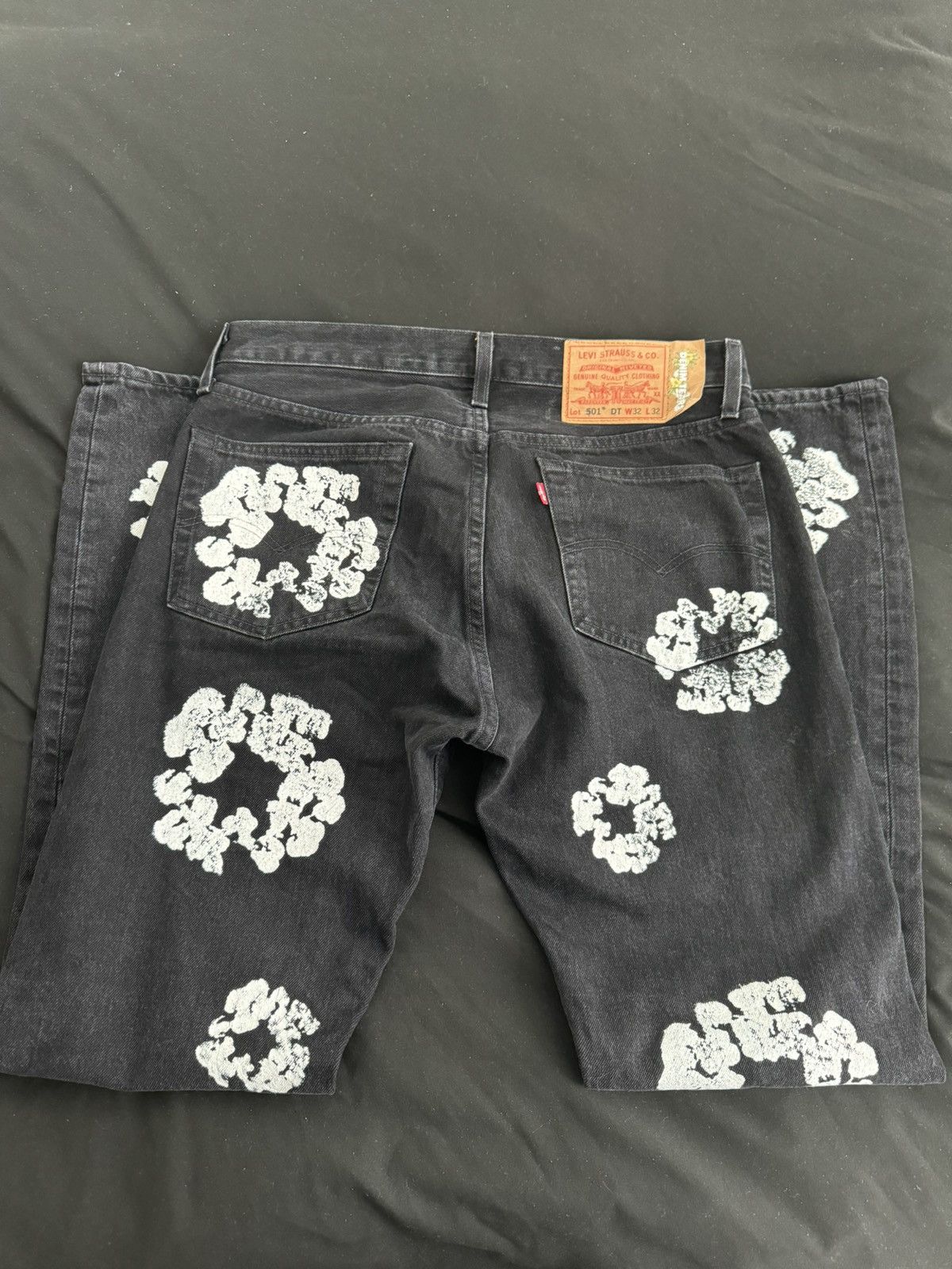 DENIM TEARS LEVI’S DENIM TEARS THE COTTON PANTS Size US 32 / EU 48 - 2 Thumbnail