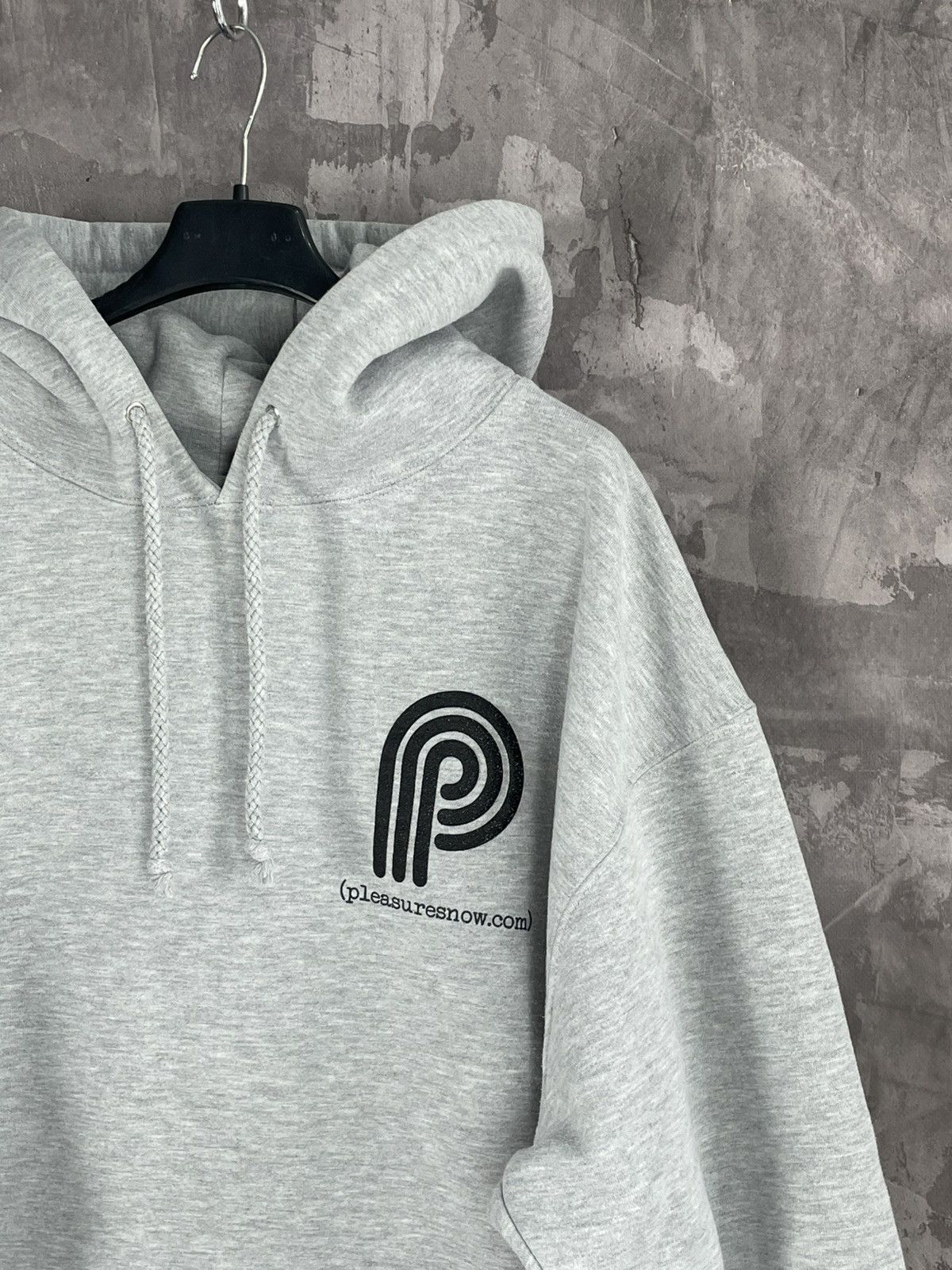 Hypebeast × Pleasures Y2K Pleasures Butterfly Logo Baggy Hype Hoodie Size US XL / EU 56 / 4 - 7 Thumbnail