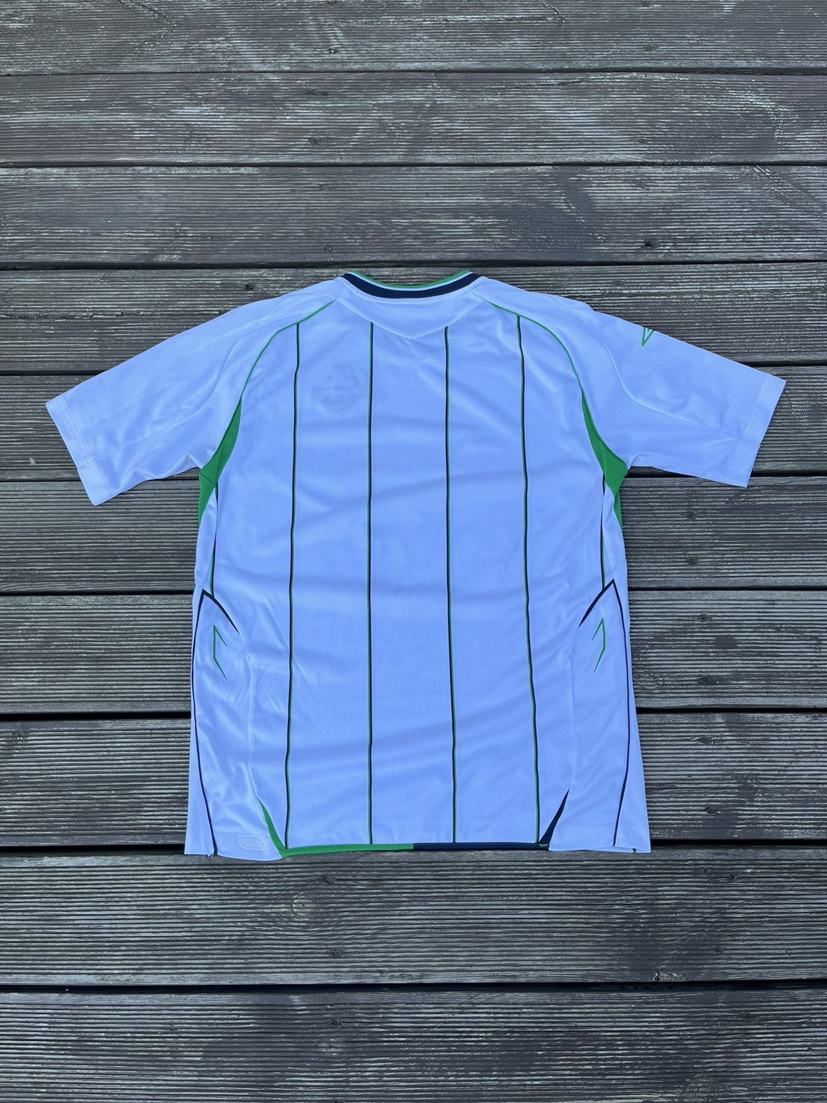 Umbro Northern Ireland National Football Team Umbro Jersey t shirt Size US M / EU 48-50 / 2 - 5 Thumbnail