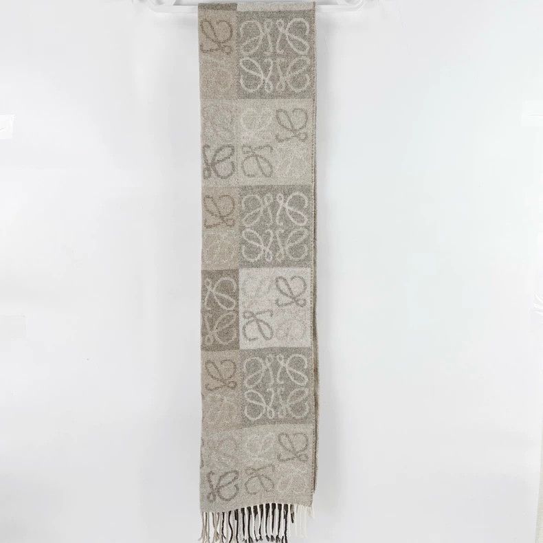 Loewe LOEWE Classic Checkerboard Milk Tea Colored Scarf Size ONE SIZE - 3 Thumbnail