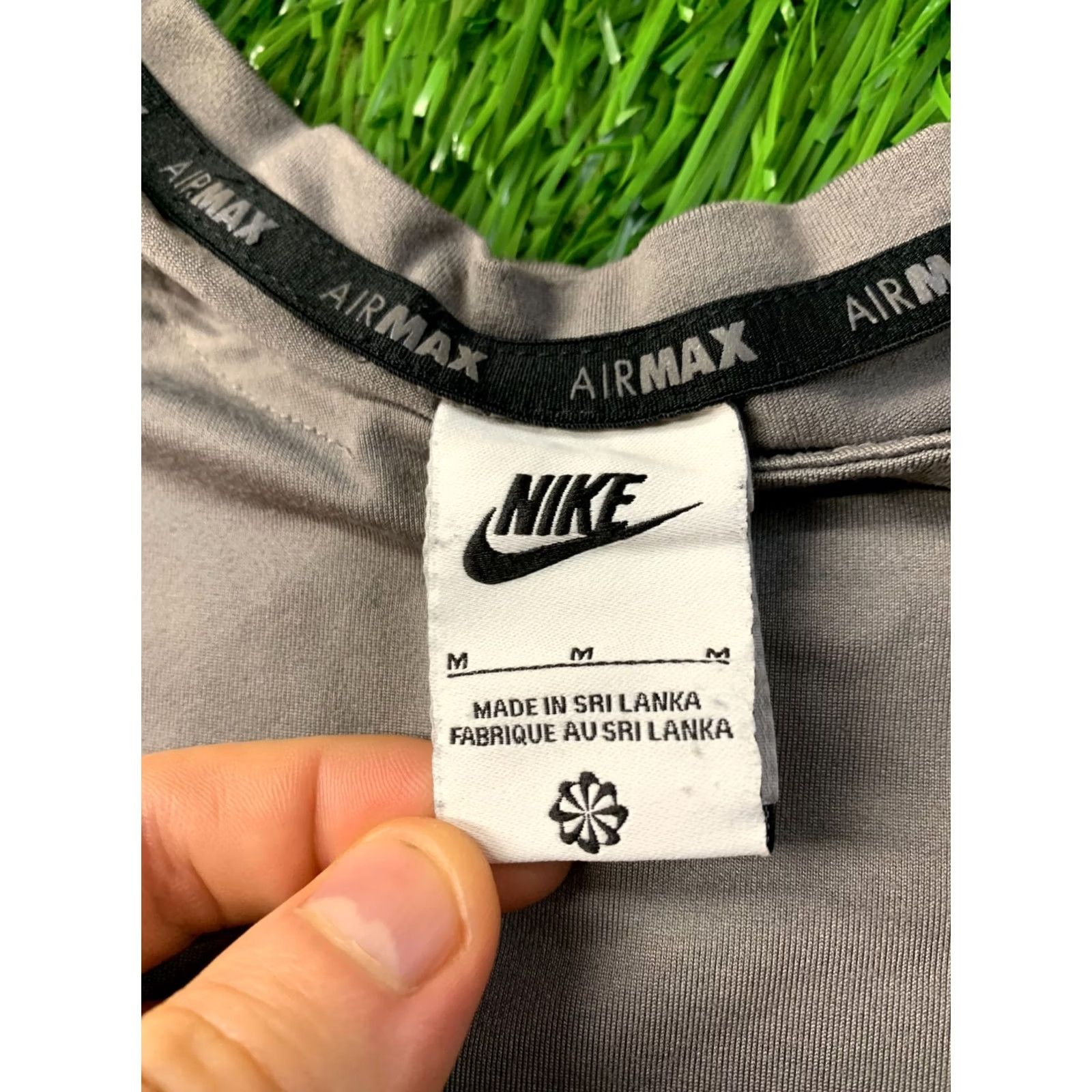 Nike Nike Air Max Original 2023 Men Sport Training Shirt Jersey M Gray Short Sleeve T-Shirt Crew Neck Regular Size M Nike Air Max Mens Gray Jersey 2023 Size US M / EU 48-50 / 2 - 6 Thumbnail