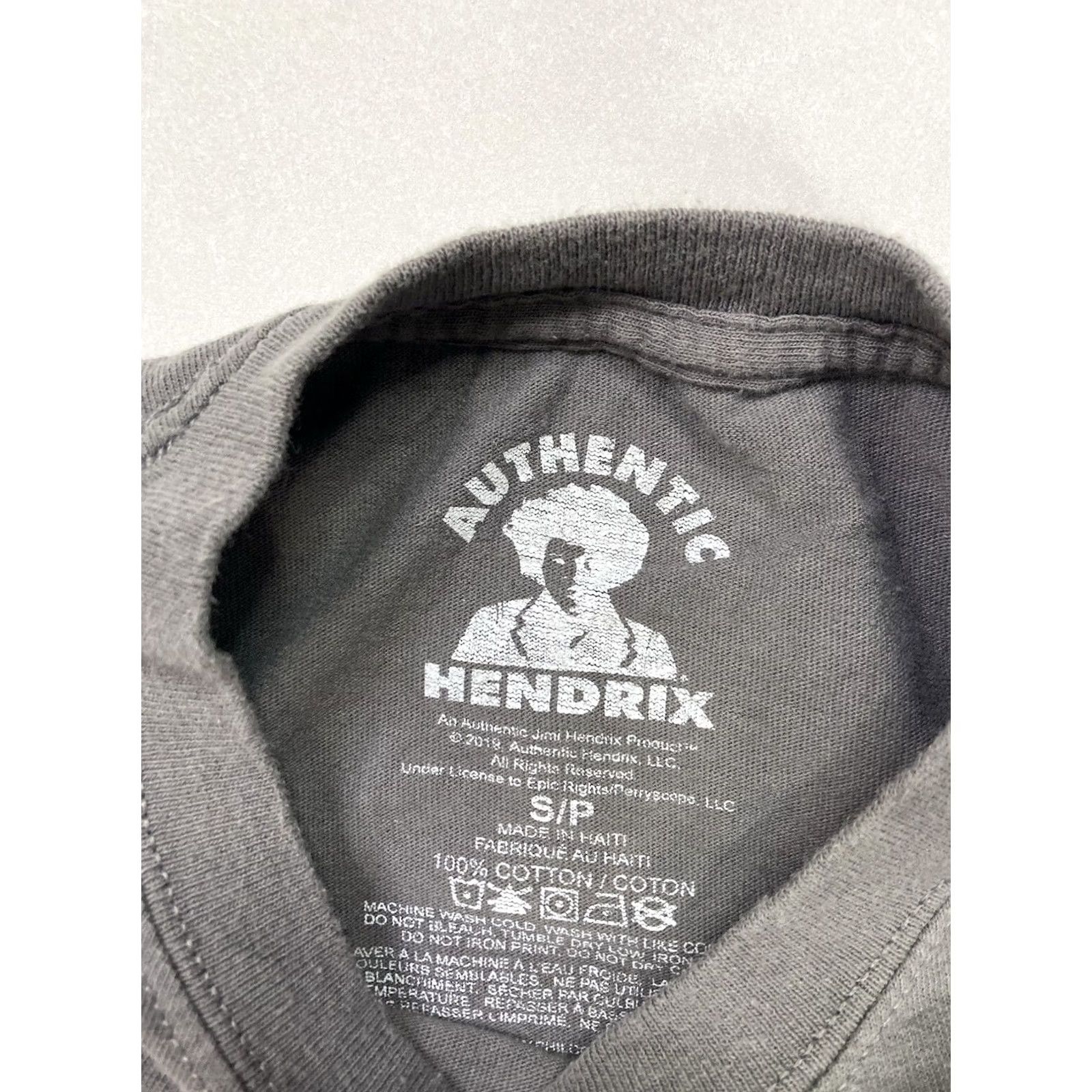 Vintage VINTAGE Jimi Hendrix Tour 69 Graphic T-shirt Women Small Gray Short Sleeve Music Size S / US 4 / IT 40 - 4 Thumbnail