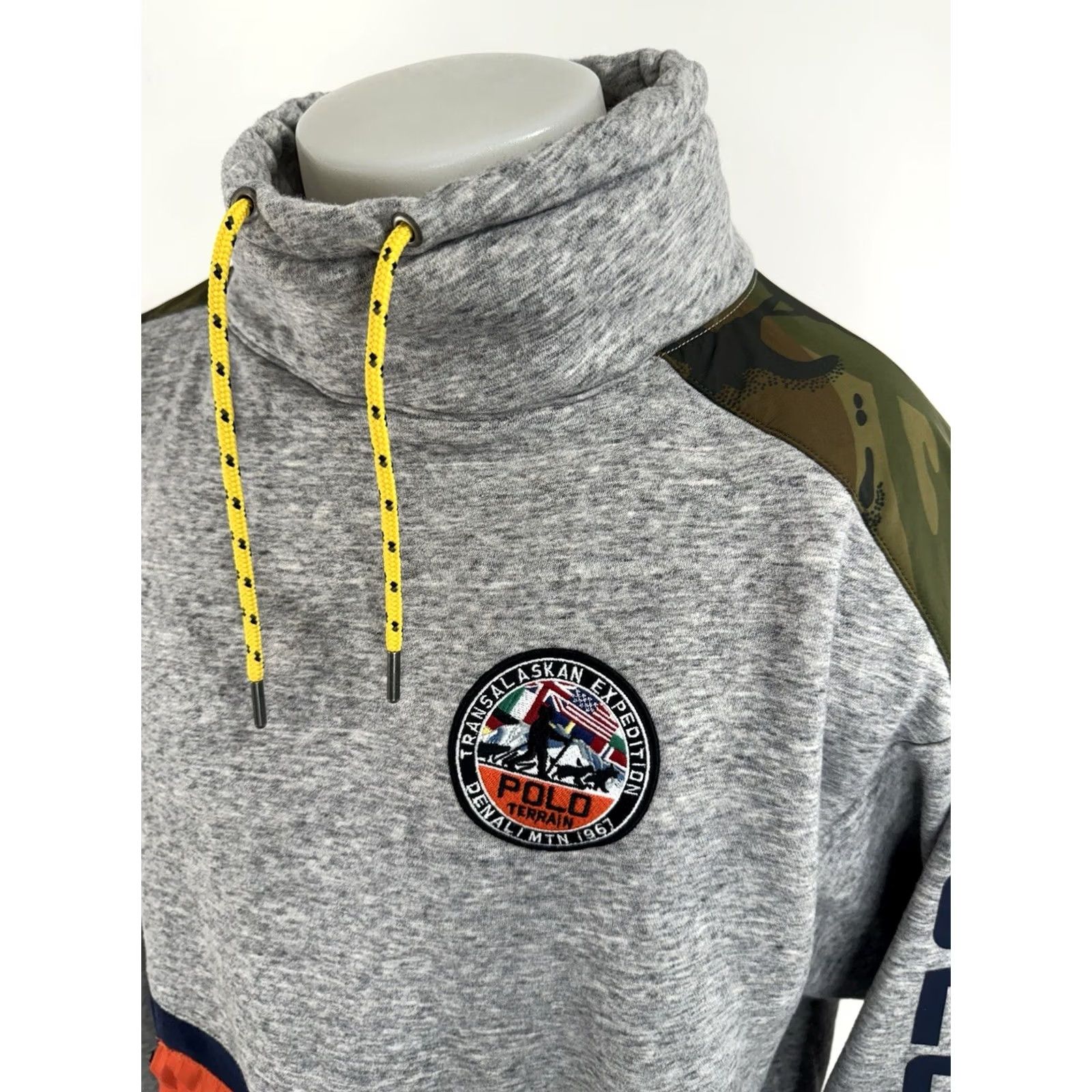 Ralph Lauren POLO COUNTRY TransAlaskan TERRAIN Oversized L Sweater Jacket Mens Shirt Size L Gray / Blue / Orange 90s Theme Size US L / EU 52-54 / 3 - 3 Thumbnail