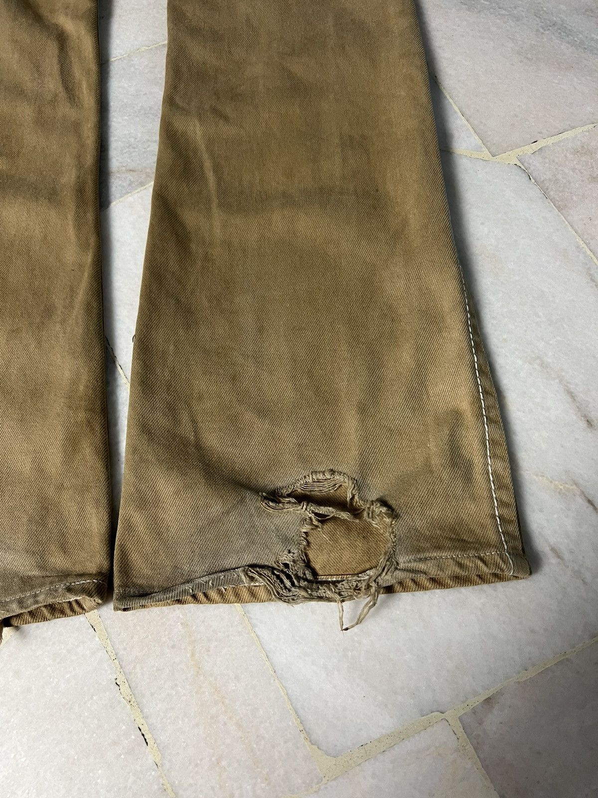 If Six Was Nine × Japanese Brand × Le Grande Bleu (L.G.B.) 💥FLARE💥 VINTAGE BLUE WAY DISTRESSED FLARE JEANS VERY RARE Size US 30 / EU 46 - 9 Thumbnail