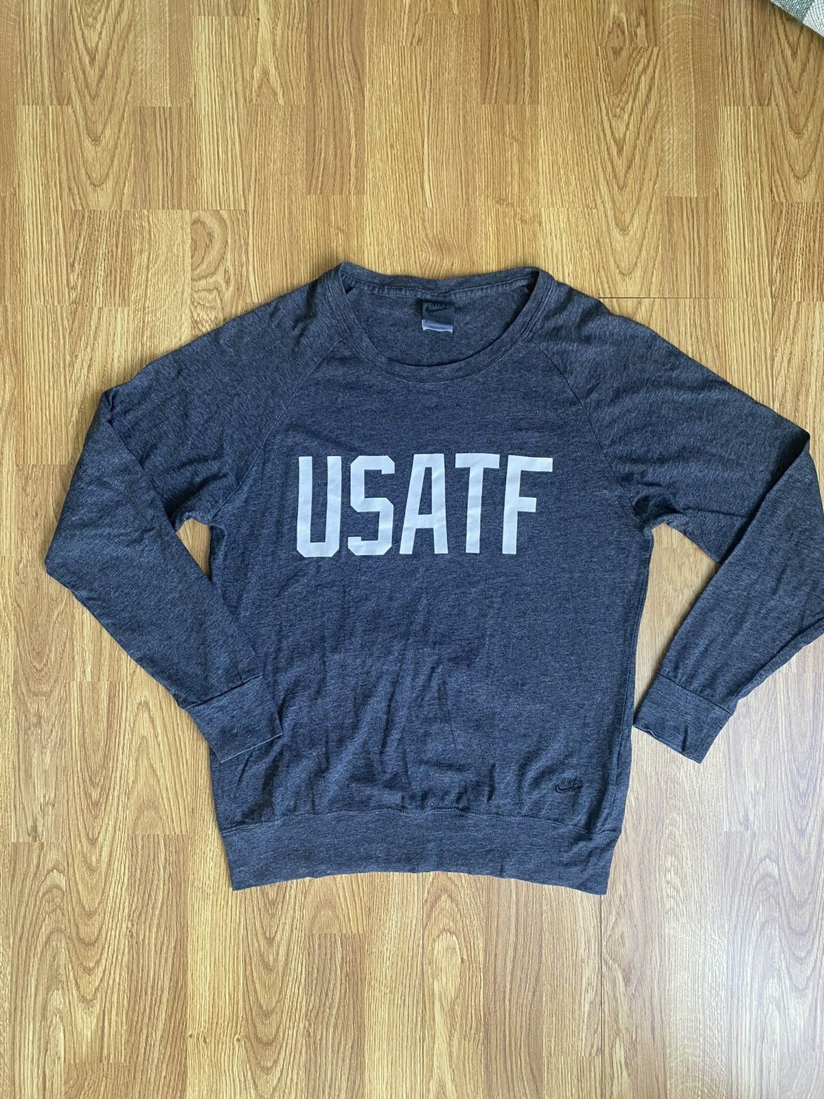 Nike × Vintage Vintage USATF Track And Field Nike Long Sleeve Cotton Gray M Size US M / EU 48-50 / 2 - 1 Thumbnail