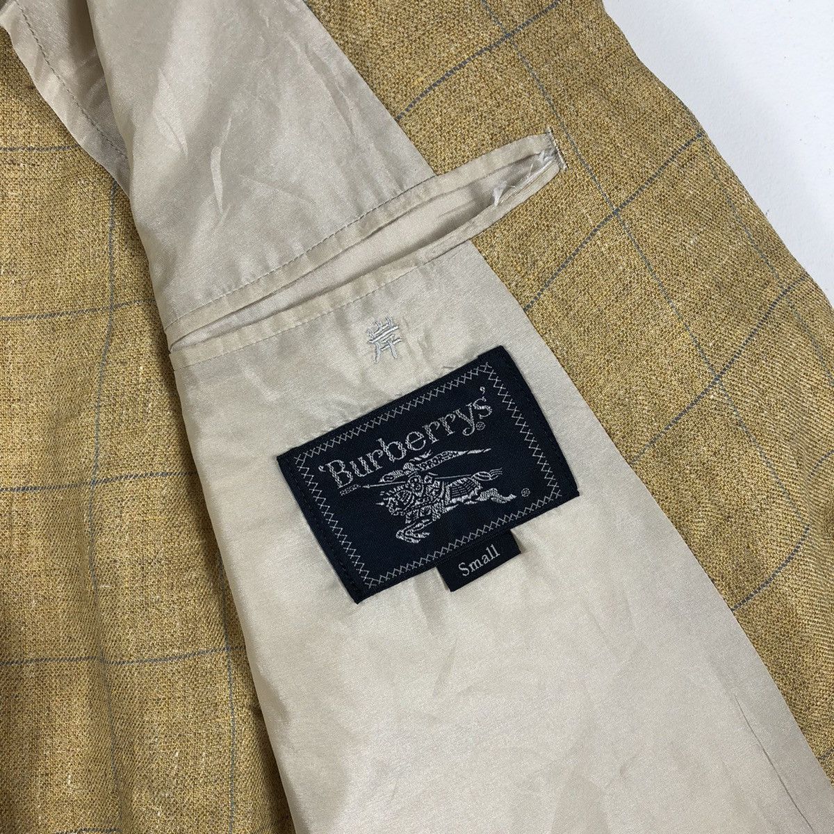 Burberry BURBERRYS Classic Checkered Blazer Jacket Size US S / EU 44-46 / 1 - 6 Thumbnail