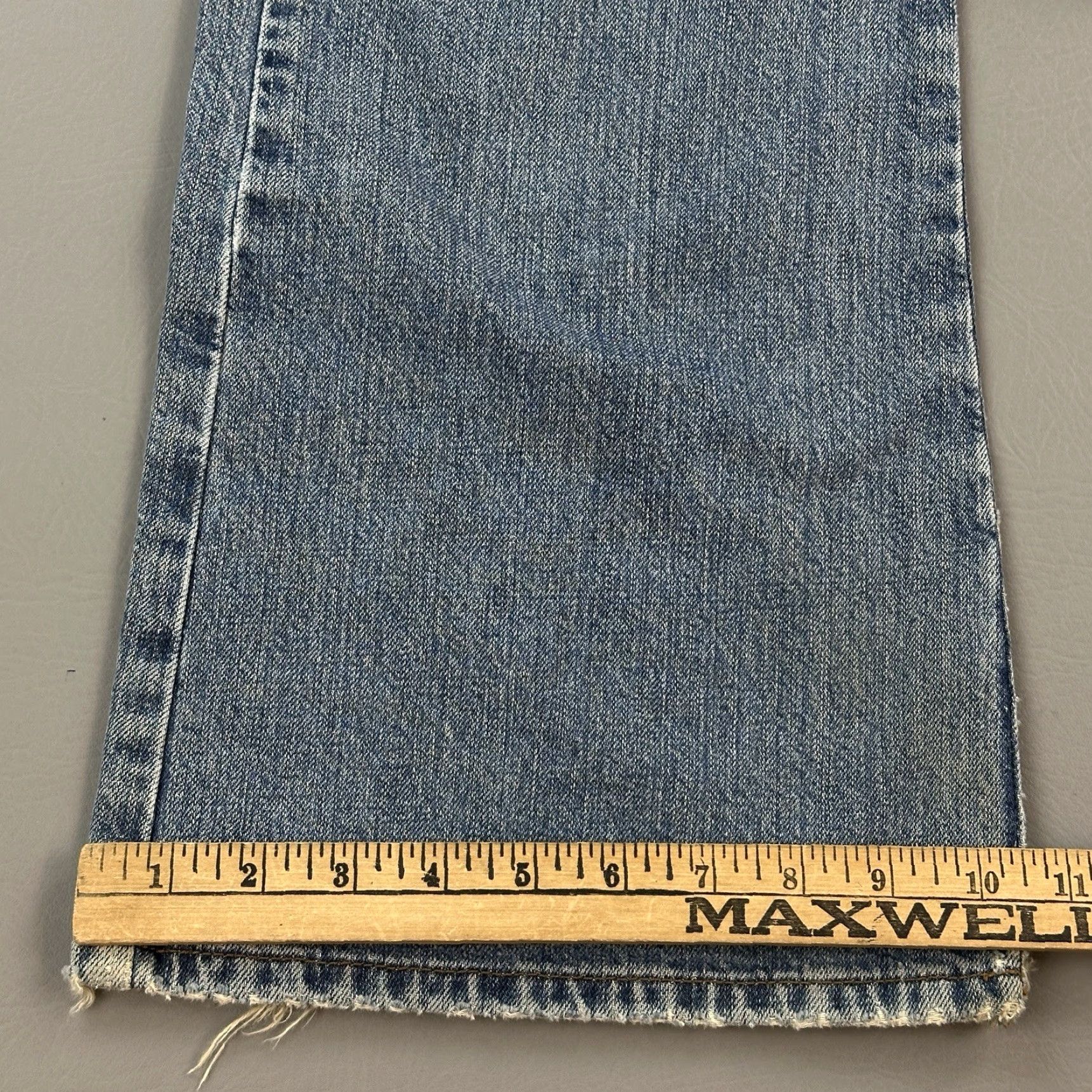 American Eagle Outfitters VINTAGE American Eagle Jeans Women's 12 Long 36x34 Blue Bootcut Distressed Y2K Size 34" / US 12 / IT 48 - 4 Thumbnail