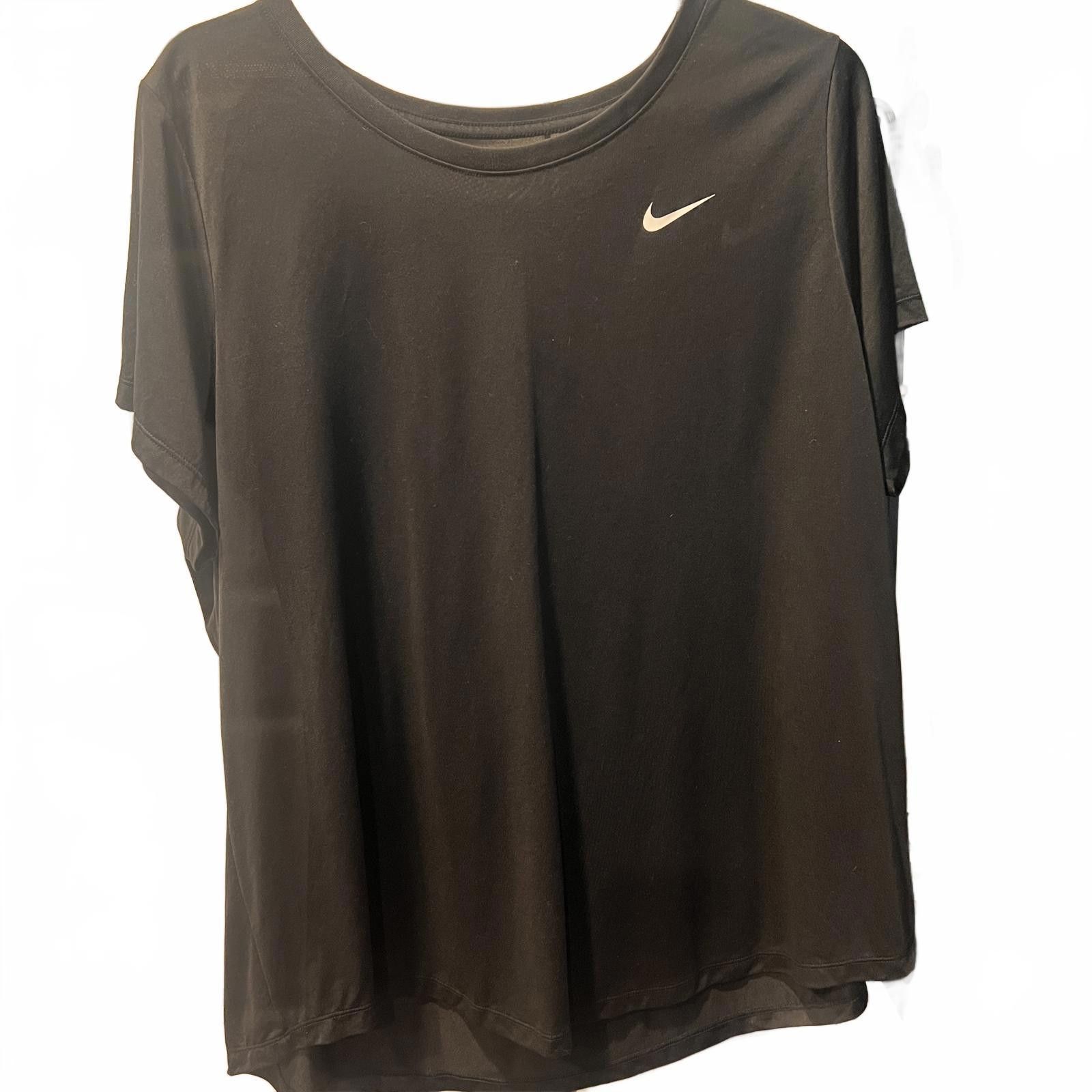 Nike Nike Dri-Fit Black Short Sleeve T-Shirt Size ONE SIZE - 1 Thumbnail