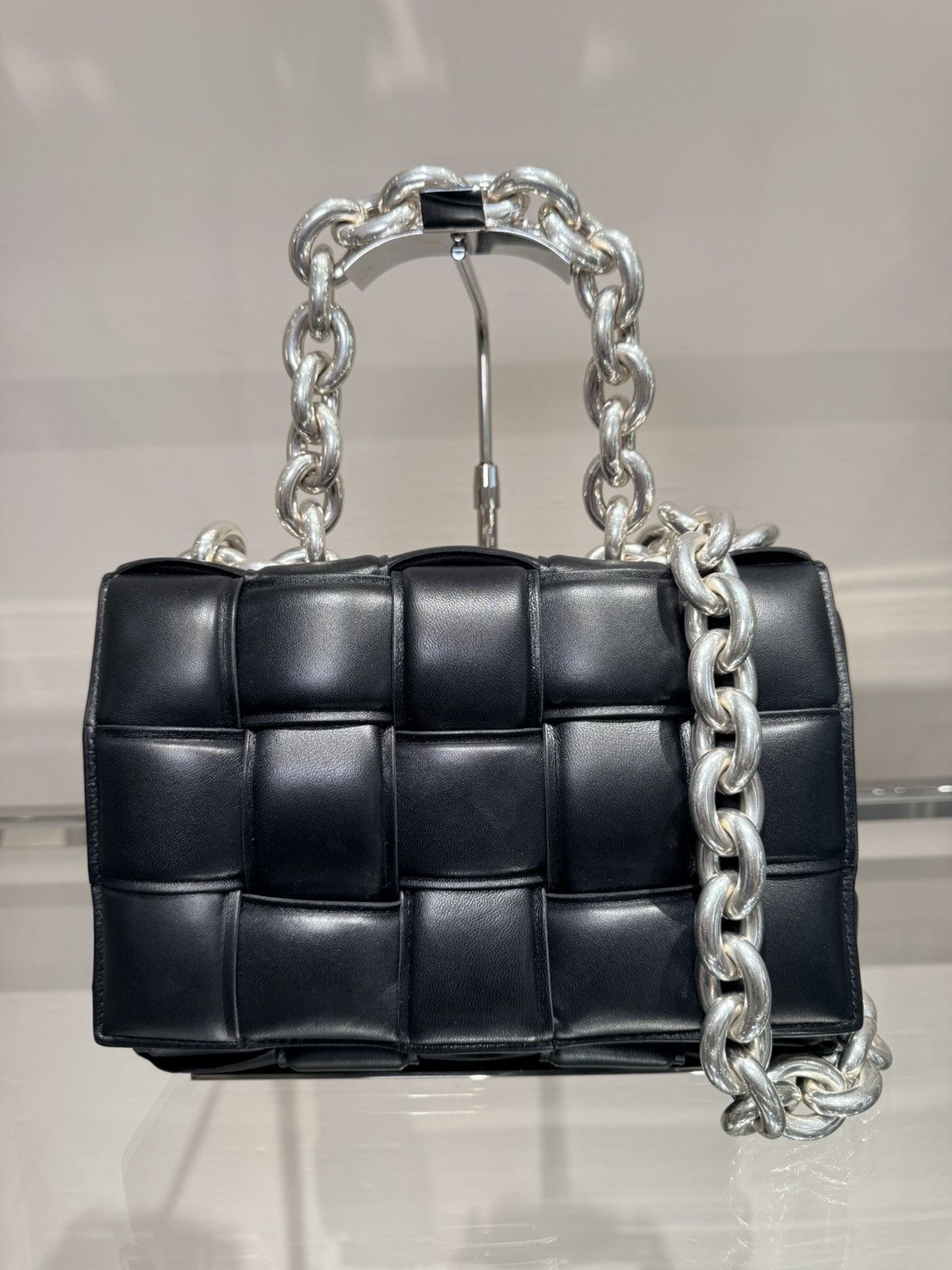 Bottega Veneta Bottega Veneta Chain Cassette Bag (intrecciato) Size ONE SIZE - 1 Thumbnail