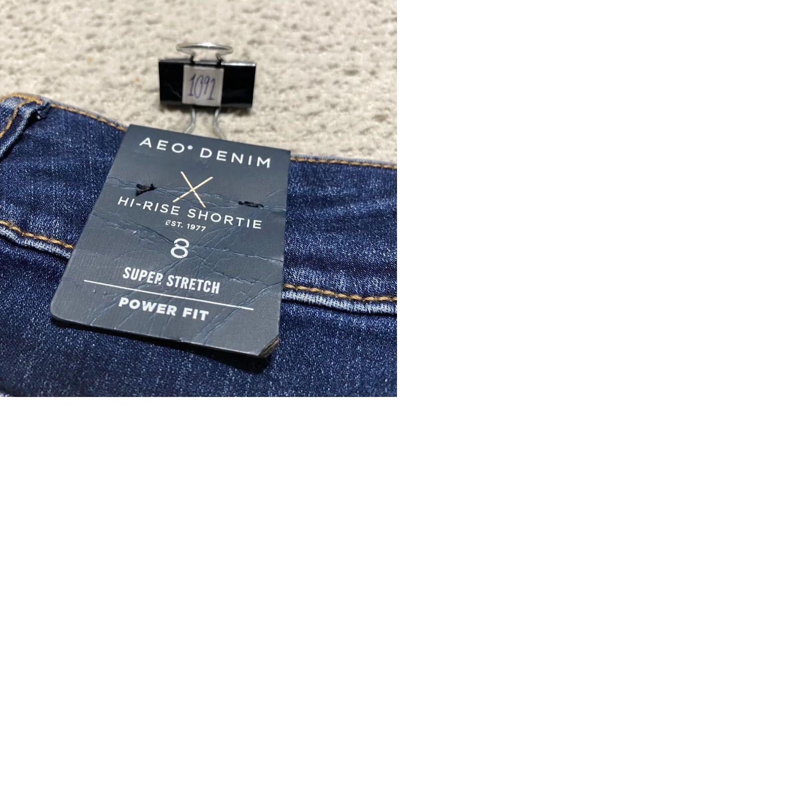 American Eagle Outfitters American Eagle Outfitters Shortie Jeans Shorts Blue Denim High Rise Cut-Off NWT Womens 28" Waist 2" Inseam 5-Pocket Modern Vintage? Size 24" / US 00 / IT 34 - 9 Thumbnail