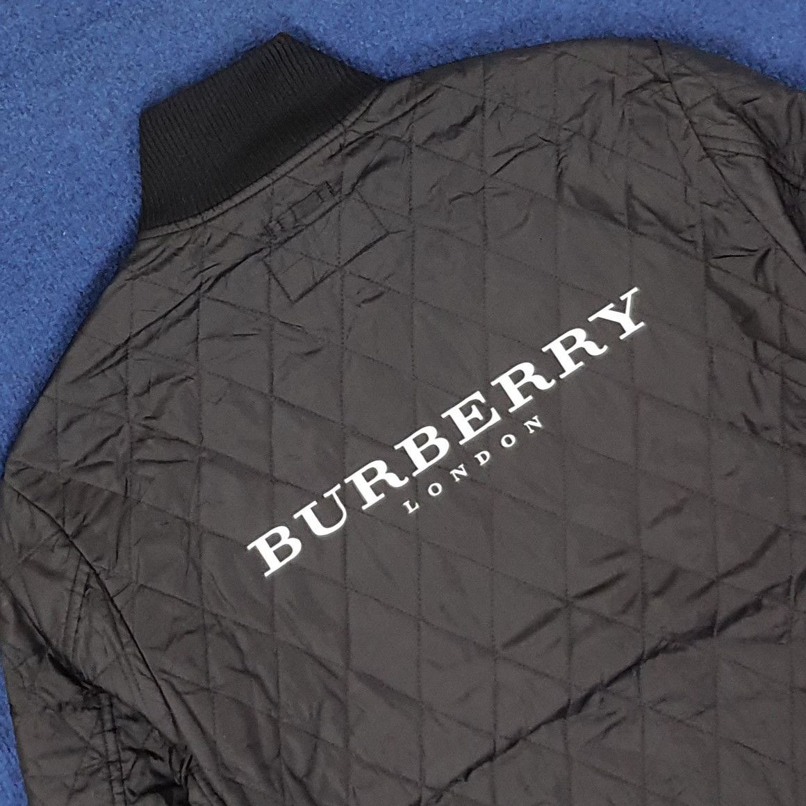 Burberry Vintage Burberry Black Label Jacket C243N34 Size US XS / EU 42 / 0 - 2 Thumbnail