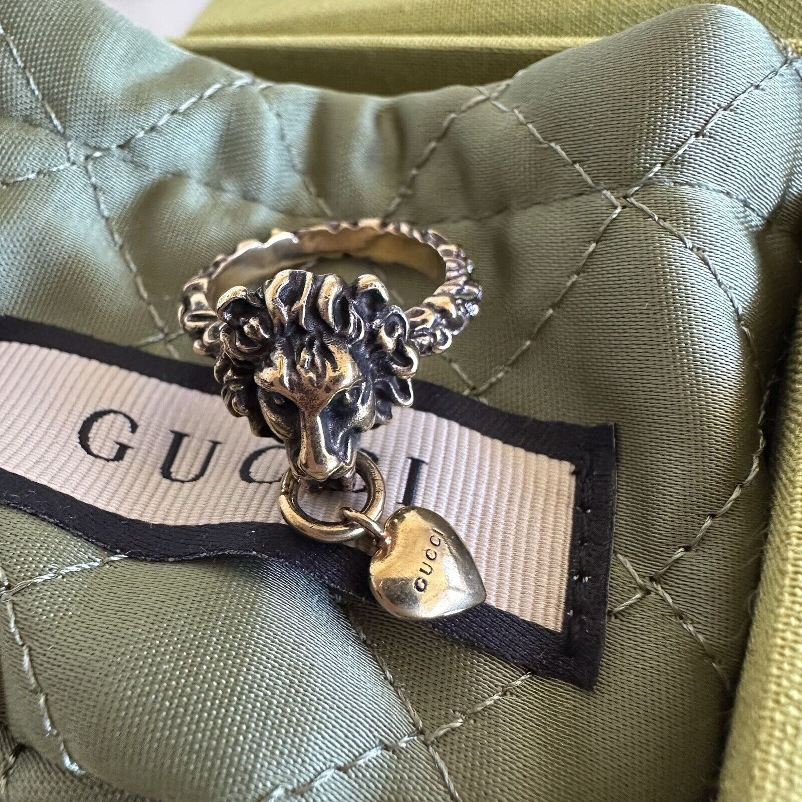 Gucci NEW Gucci Ring Lion Head Heart Gold Tone Metal Sz S Size ONE SIZE - 4 Thumbnail