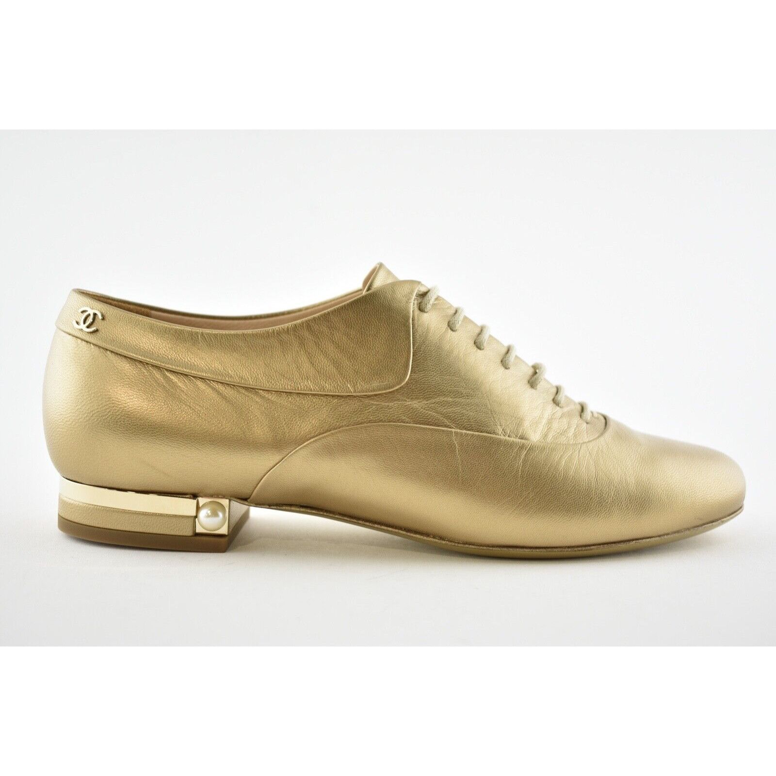 Chanel 15A Gold Lace Up Tie Leather Pearl CC Oxford