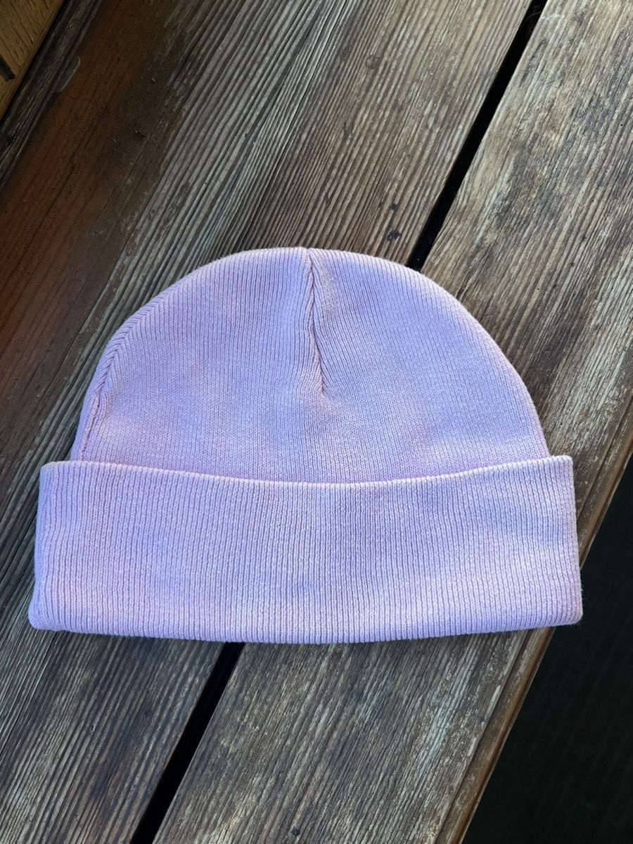 New York Yankees Vintage Y2K New York Yankees New Era Pink Beanie Hat Size ONE SIZE - 8 Thumbnail