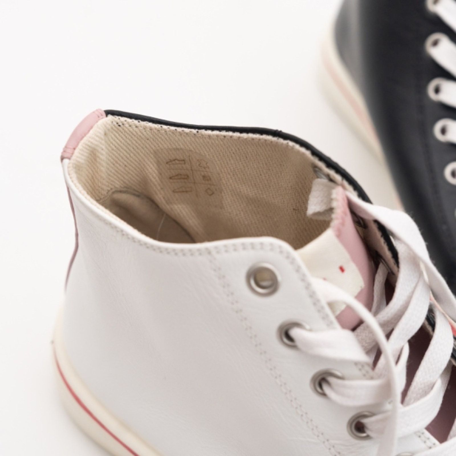 Marni Marni. New! Graffiti Flatform Lace-Up Sneakers. Size US 5 / IT 35 - 13 Thumbnail