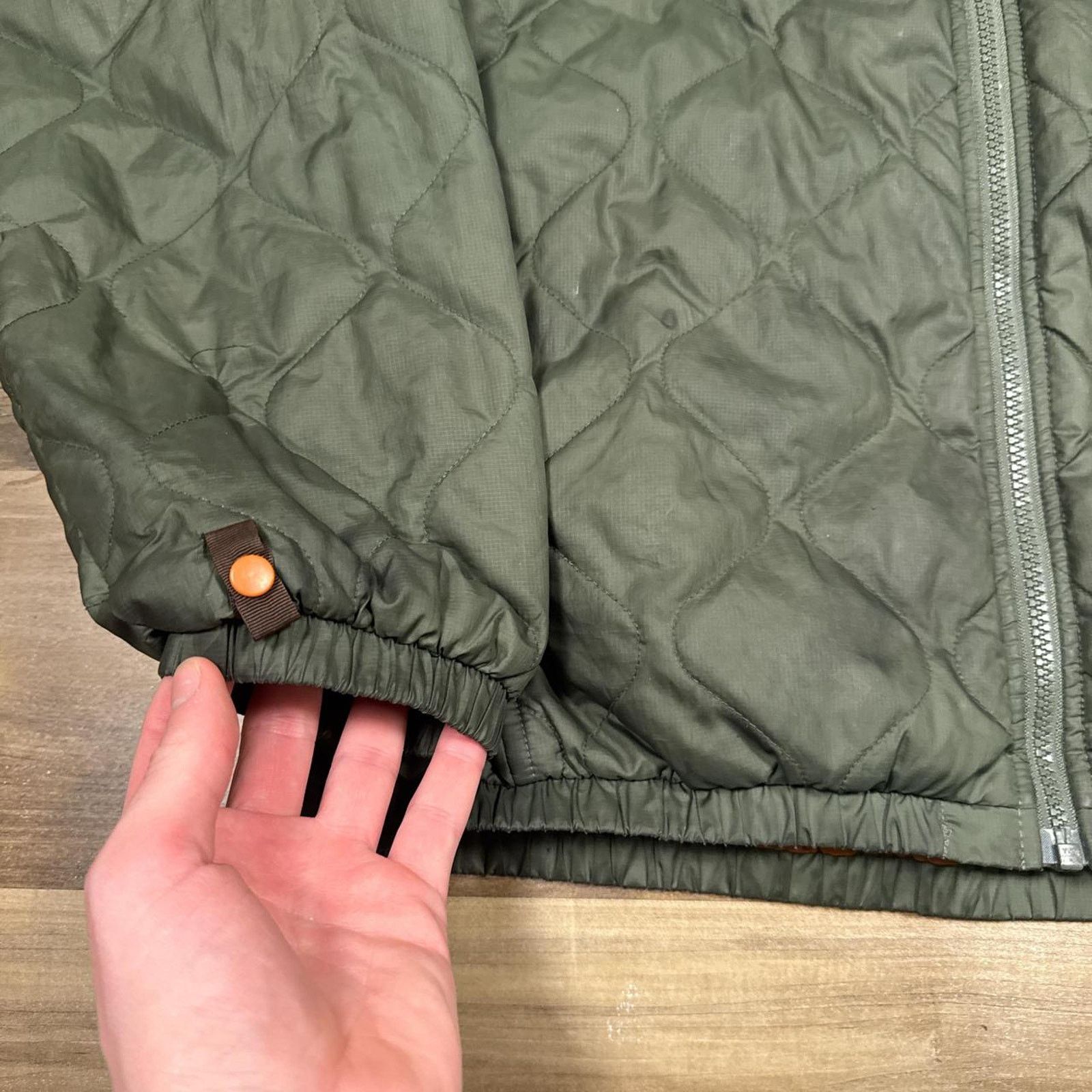 The North Face The North Face military green micro puffer jacket Mens Large Size US L / EU 52-54 / 3 - 5 Thumbnail