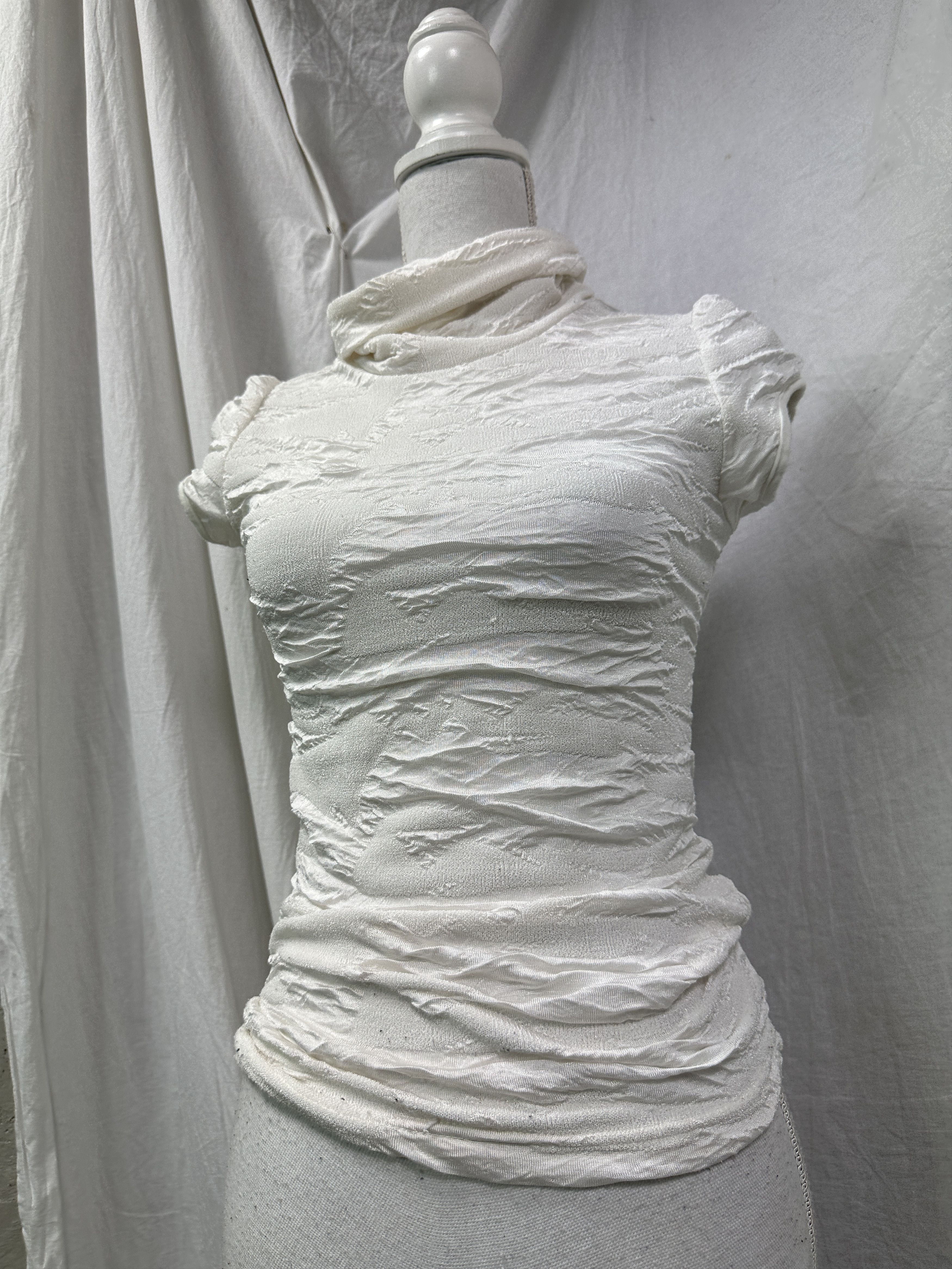 Vintage Vintage Avant Garde Fitted Wrinkled Turtleneck Top Y2K Size S / US 4 / IT 40 - 1 Thumbnail