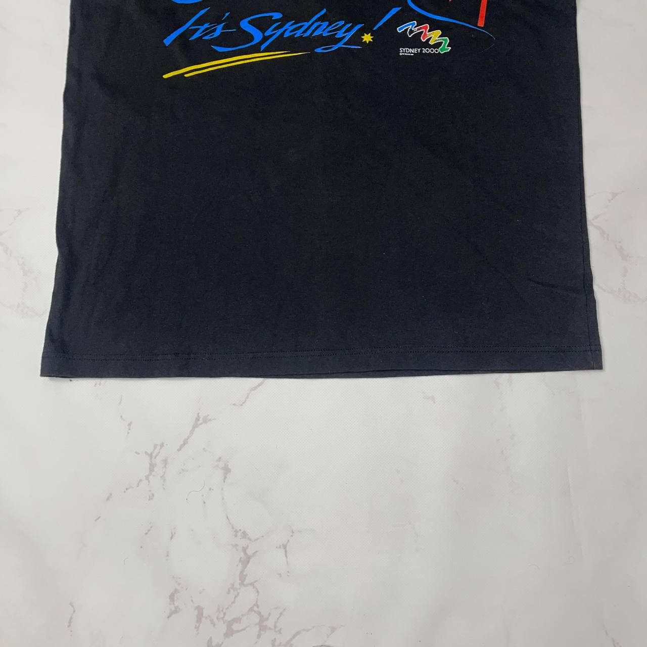 Vintage Vintage Sydney 2000 Olympic Games Australia Sz L Bonds Y2K Size US L / EU 52-54 / 3 - 9 Thumbnail