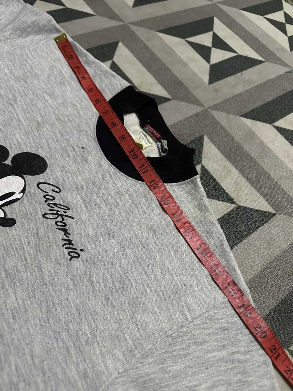 Mickey Mouse Vintage 90s Mickey mouse crewned sweatshirt Size US M / EU 48-50 / 2 - 9 Thumbnail