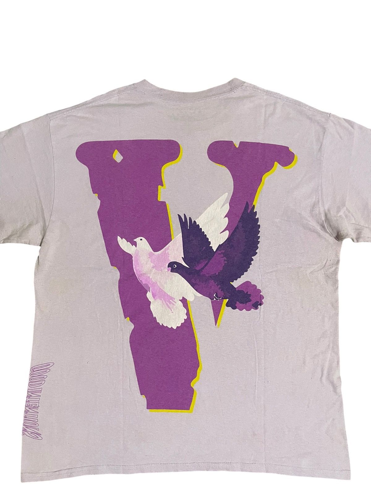 Vlone NAV x VLone Doves Tee Size US L / EU 52-54 / 3 - 3 Thumbnail