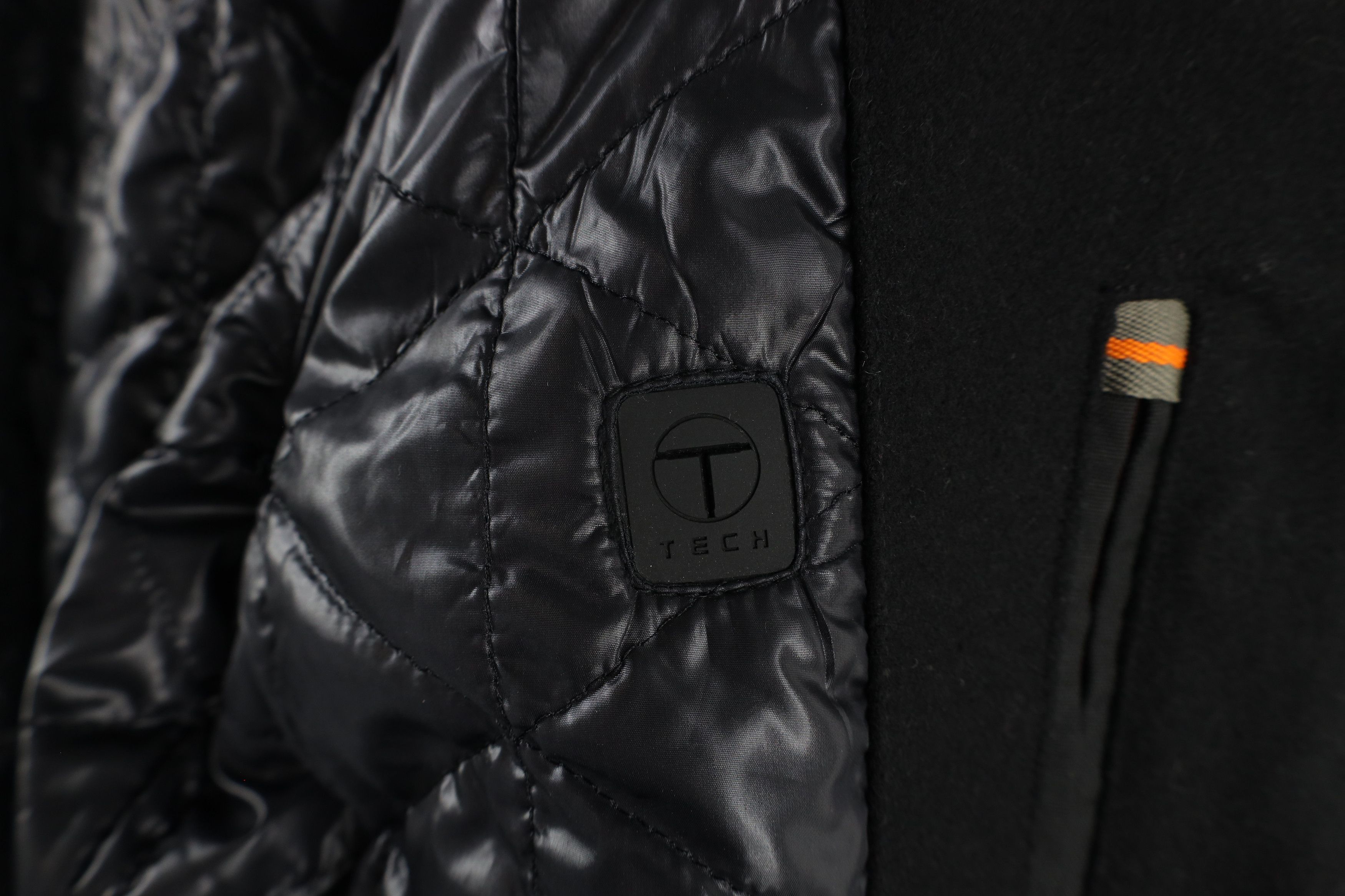 Tumi × Vintage Tumi T Tech Blend Hooded Quilt Lined Full Zip Jacket Black Size US M / EU 48-50 / 2 - 12 Thumbnail