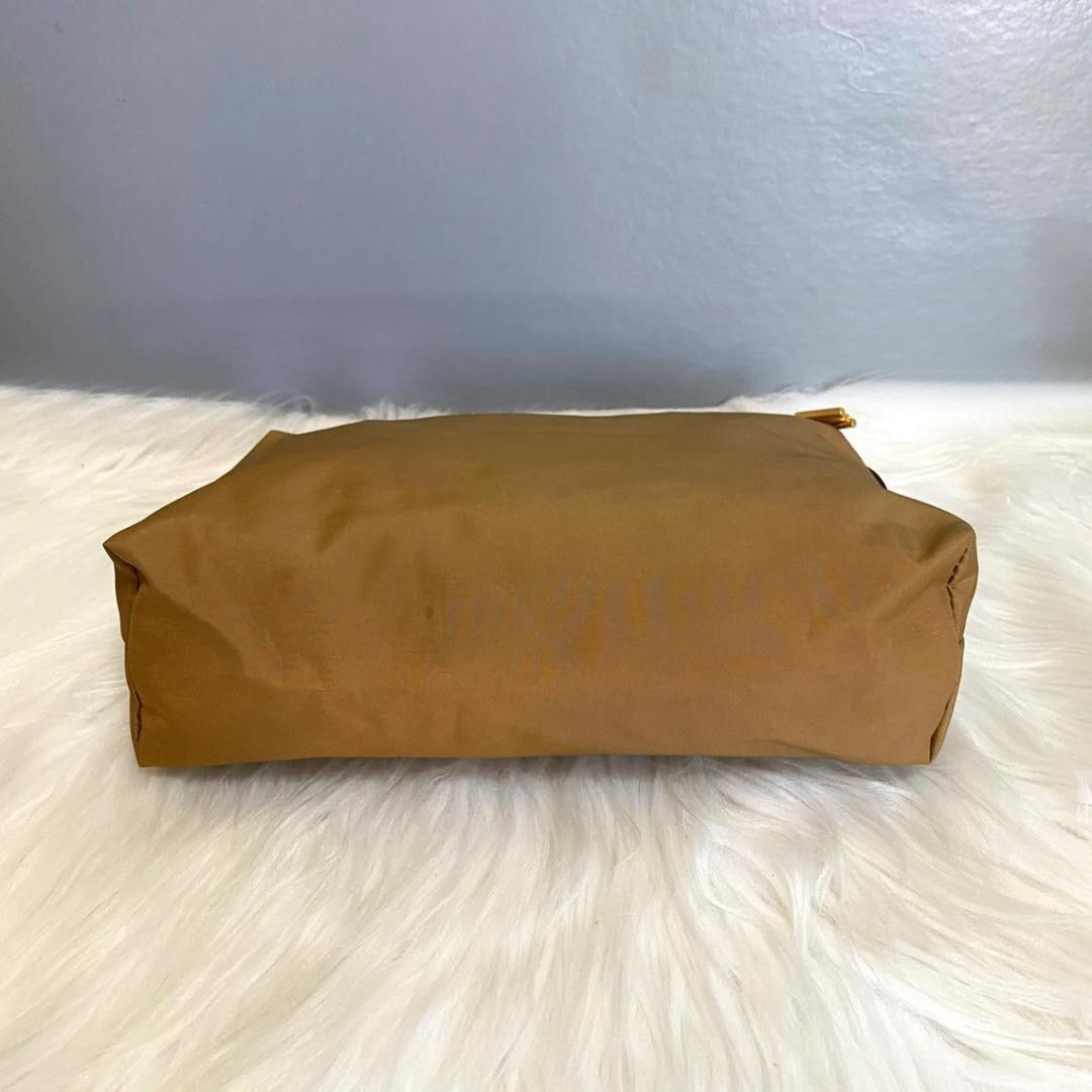Moschino × Vintage MOSCHINO Vintage Brown Gold Hardware Logo Nylon Clutch Bag Size ONE SIZE - 5 Thumbnail