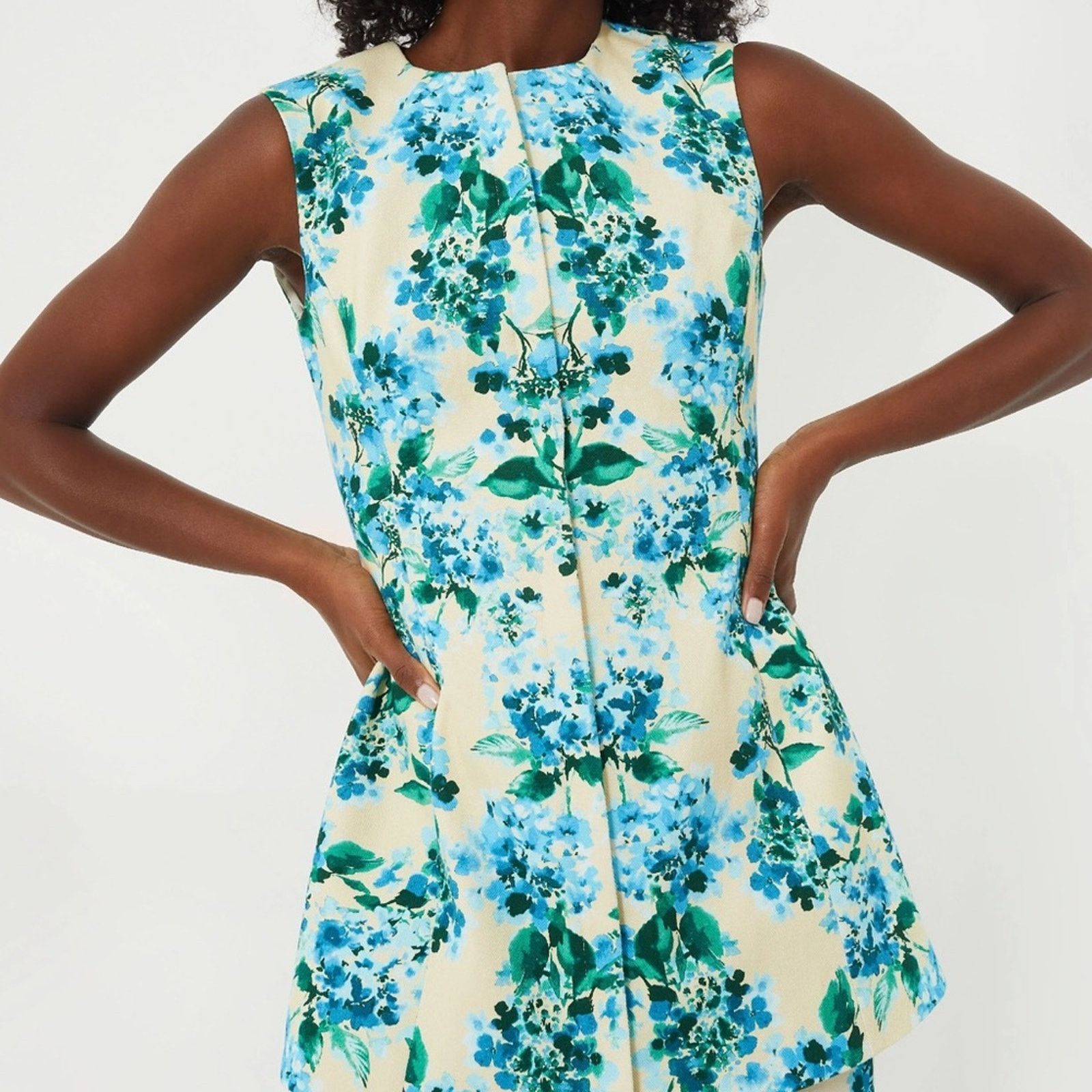 Designers Remix Tuckernuck Water's Edge Hydrangea Rhoda Tunic Top Painterly Size S / US 4 / IT 40 - 4 Thumbnail