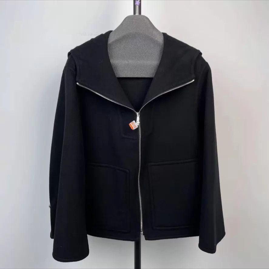 Hermes Hermes Black Overcoat 36 Size XS / US 0-2 / IT 36-38 - 1 Thumbnail