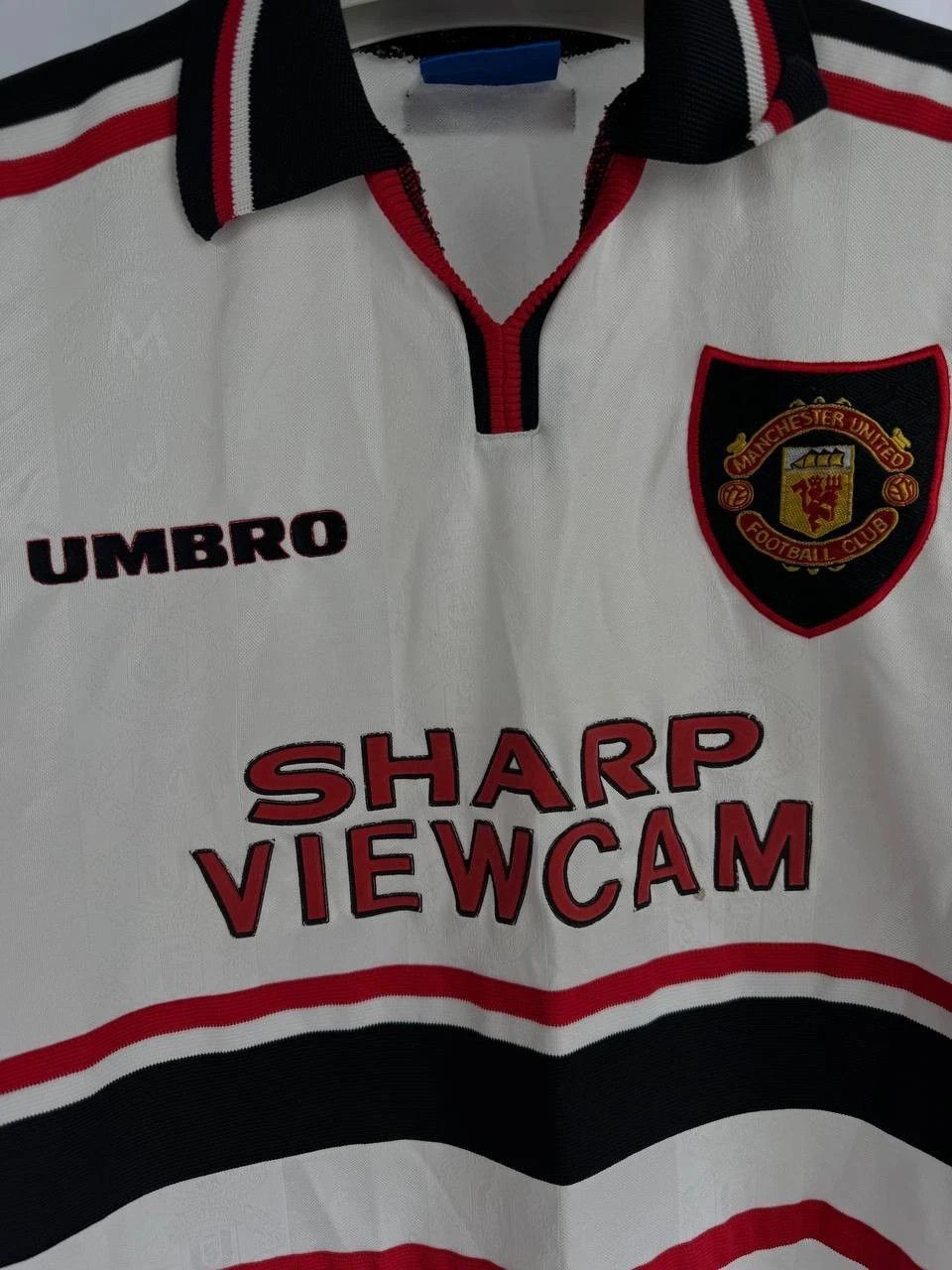 Umbro Umbro Manchester United 1997-1998 Away Jersey Polo Sharp Size US L / EU 52-54 / 3 - 5 Thumbnail