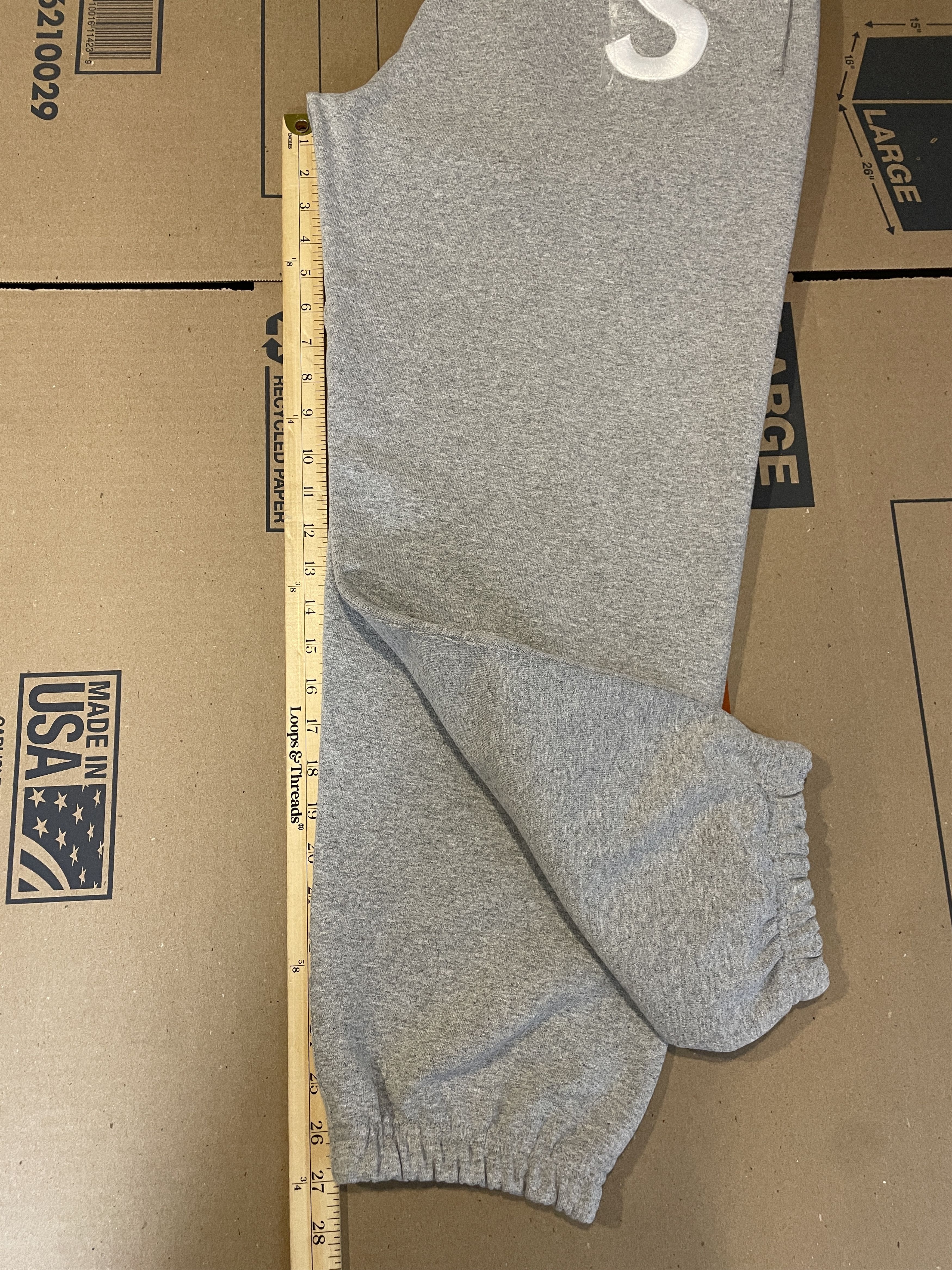 Supreme S LOGO SWEATPANTS SMALL Size US 30 / EU 46 - 9 Thumbnail