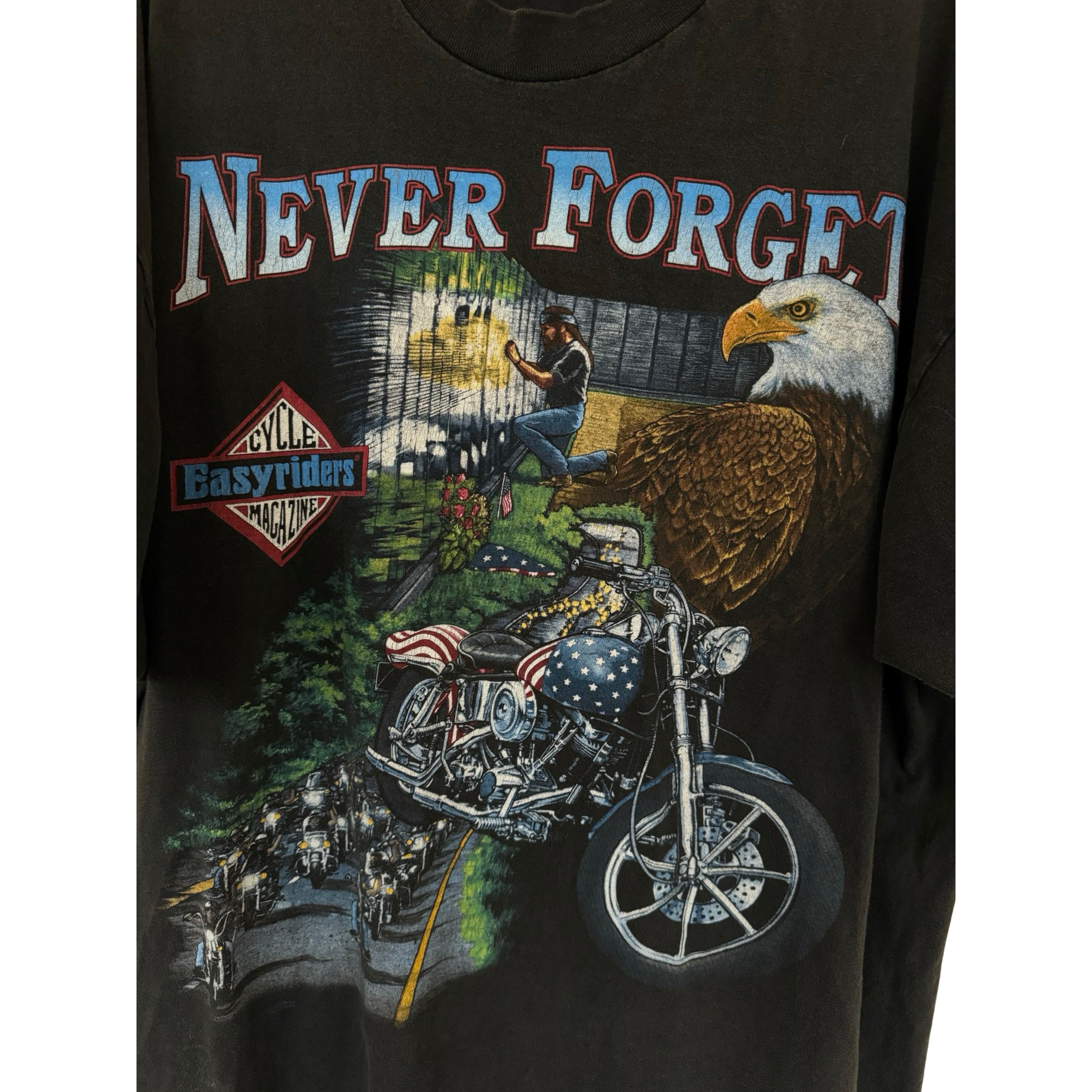 Vintage Never Forget Tee Size US XL / EU 56 / 4 - 3 Thumbnail