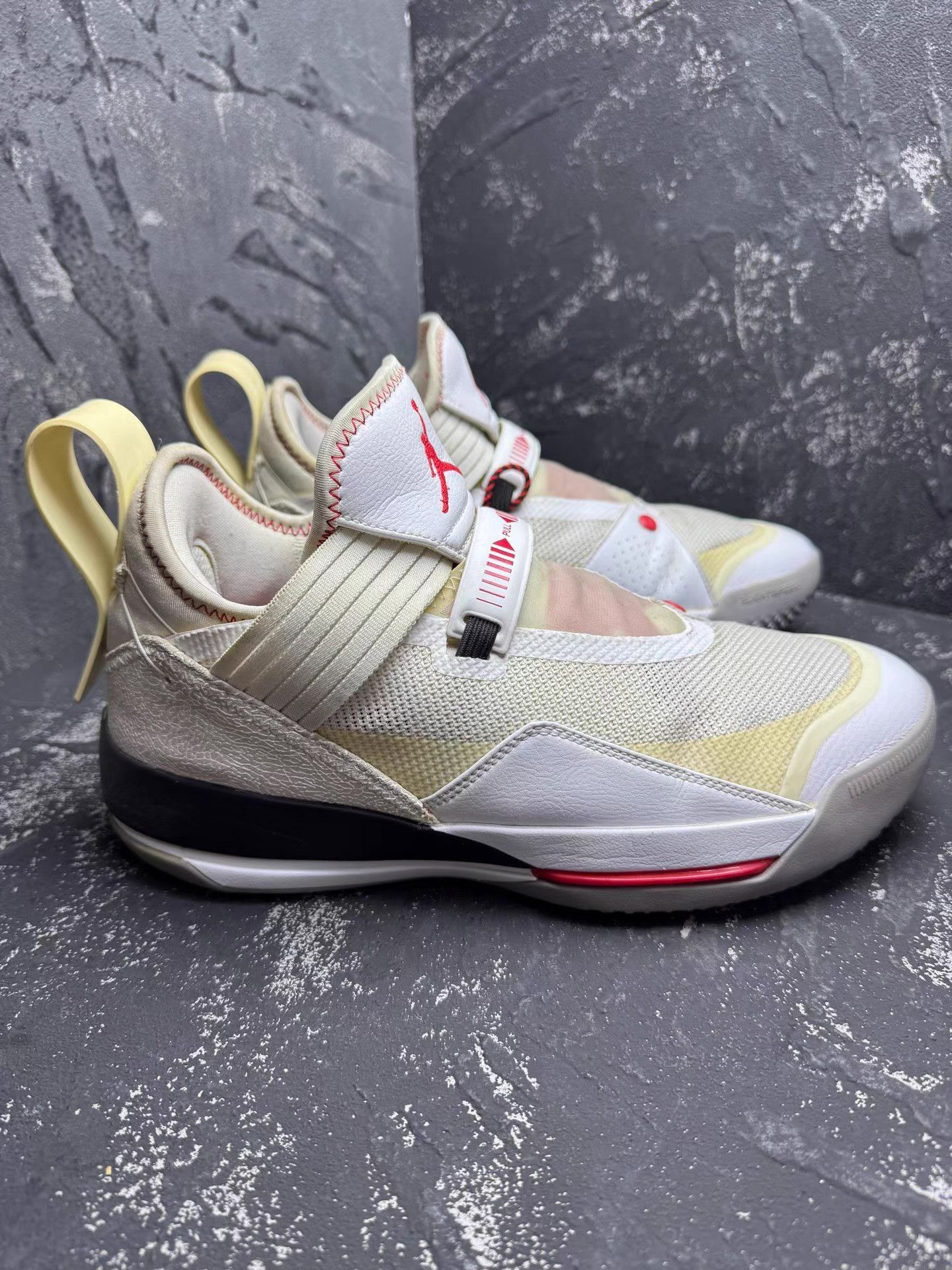 Nike Air Jordan 33 White Cement Low SE Q10 Size US 9.5 / EU 42-43 - 5 Thumbnail