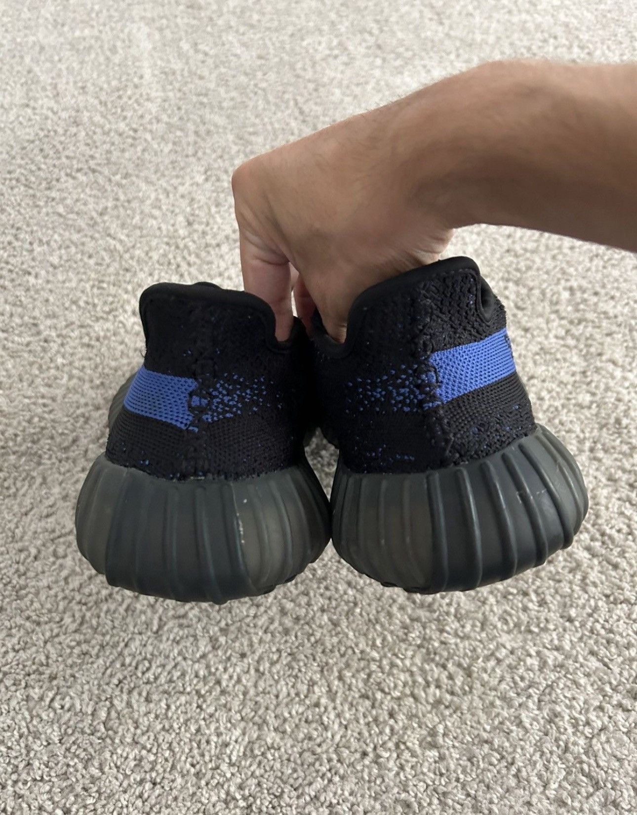 Yeezy Boost 350 V2 Dazzling Blue Size 6