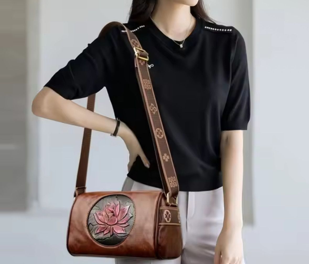 Other 3D Chinese Flower Art Leather Square Shoulder Bag Handbag Size ONE SIZE - 3 Thumbnail