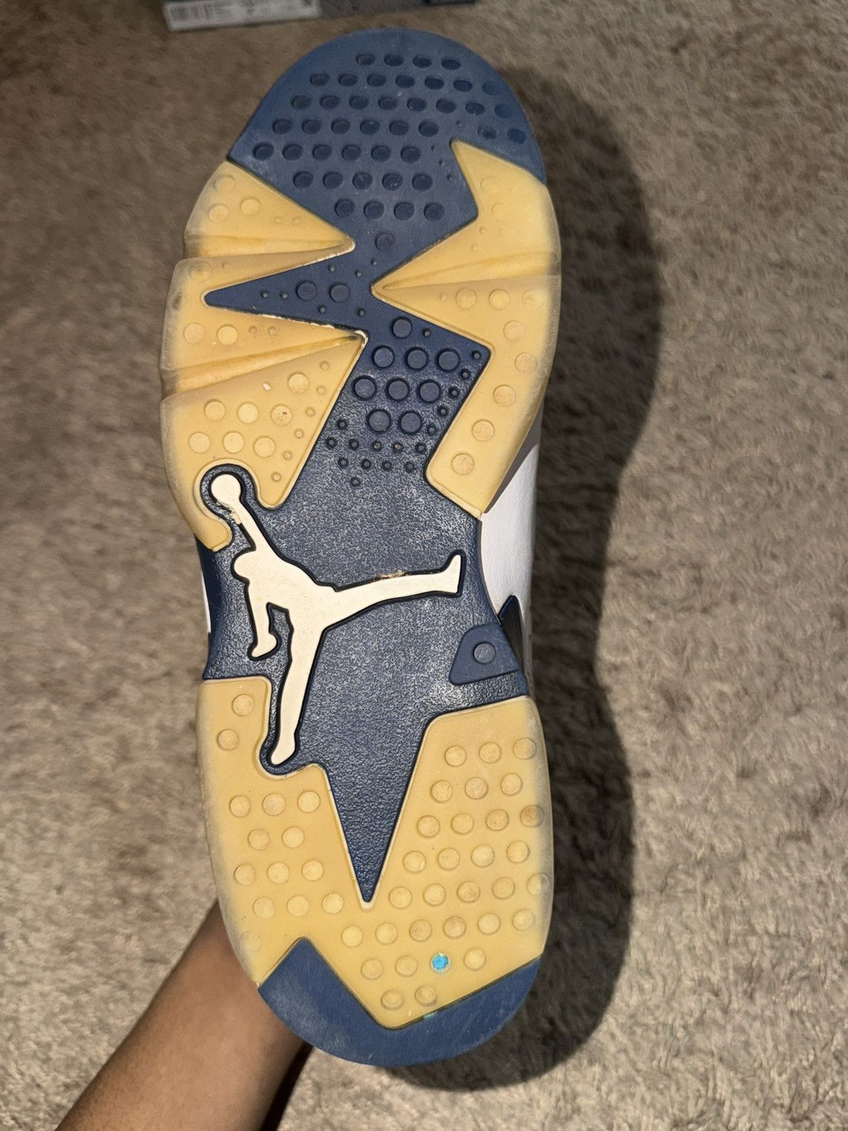 Jordan Brand Air Jordan 6 Retro ‘Midnight Navy’ 2022 Size US 8.5 / EU 41-42 - 8 Thumbnail