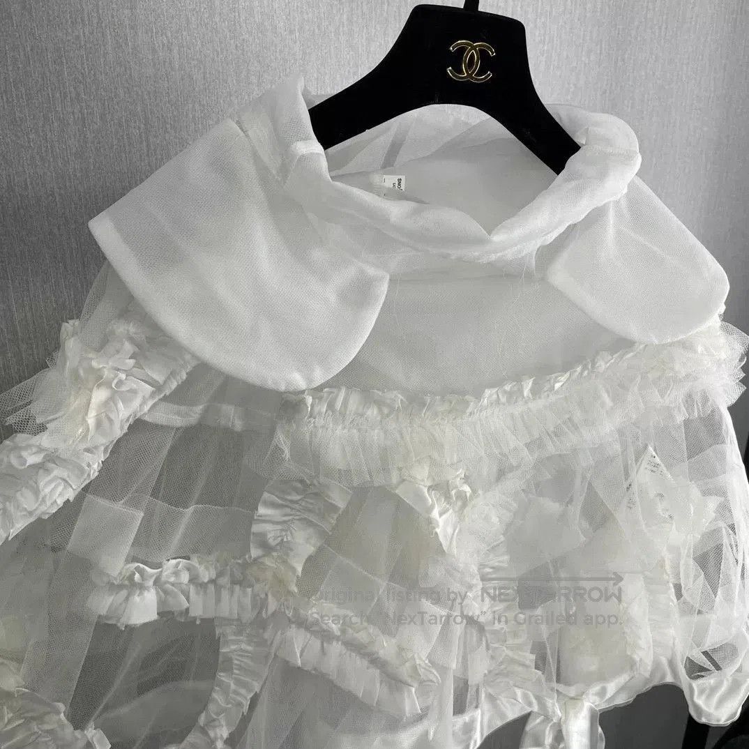 Comme des Garcons COMME des garcons White Lace Cape Coat. Size US M / EU 48-50 / 2 - 7 Thumbnail