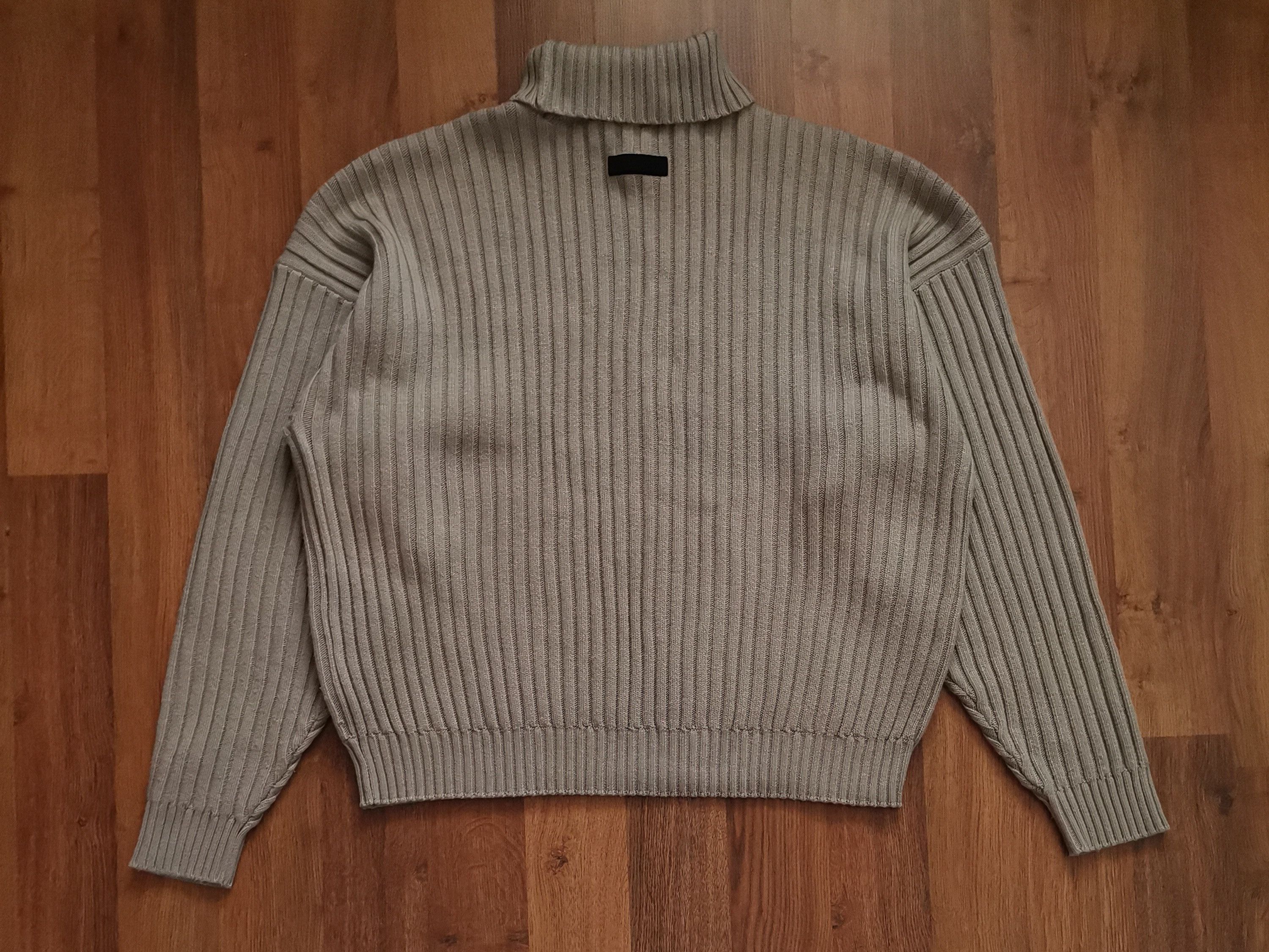 Fear of God Essentials Fear of God Turtleneck Sweater Size US XXL / EU 58 / 5 - 5 Thumbnail