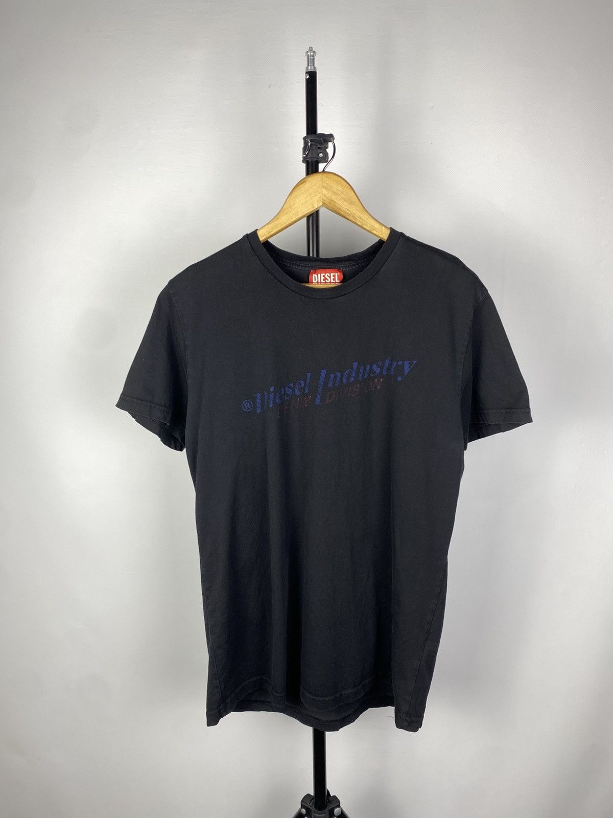 Diesel × Vintage Vintage 90s Diesel Faded black Y2K big logo t-shirt Size US XL / EU 56 / 4 - 1 Thumbnail