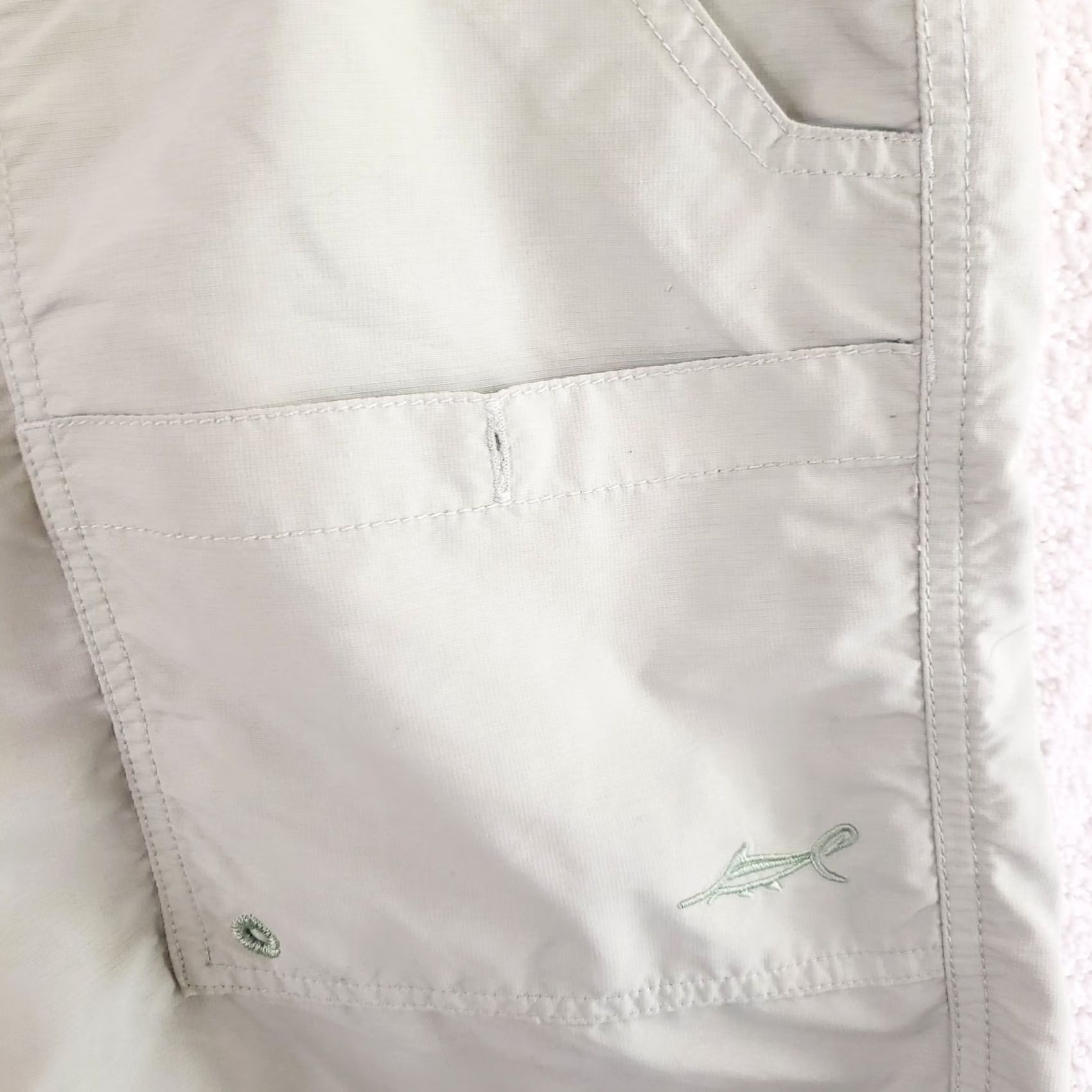 Vintage Salt Life Men's XXL Green Cargo Shorts Nylon Quick Dry Logo Size US 39 - 6 Thumbnail