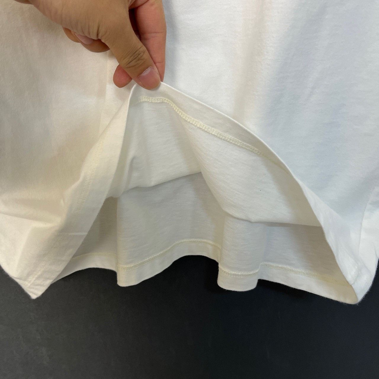 Gucci Gucci White new co-branded adidas short sleeves 2501-Nextar Size XS / US 0-2 / IT 36-38 - 5 Thumbnail