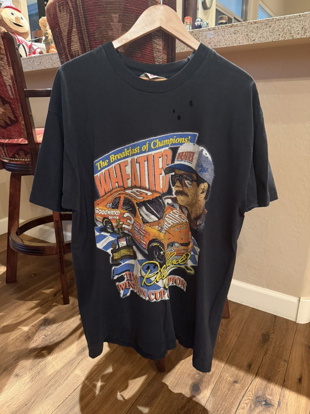 Vintage Vintage Dale Earnhardt ‘Wheaties’ Tee Size US XL / EU 56 / 4 - 2 Thumbnail