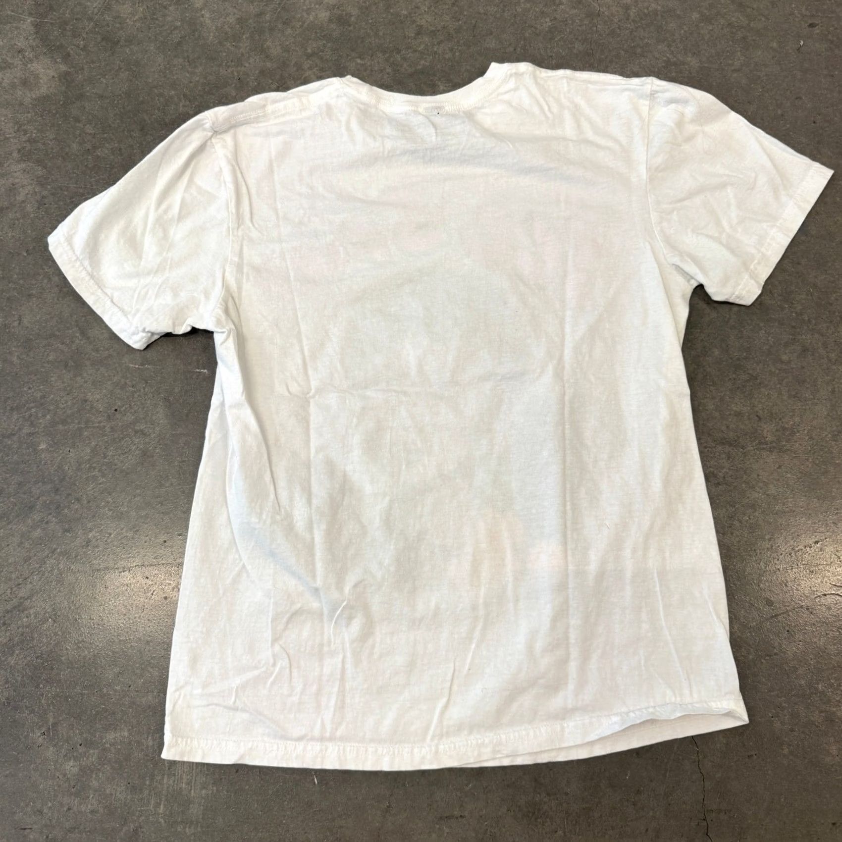Vintage VINTAGE Ice Spice Rap Graphic Airbrush White Short Sleeve Tee Medium Women Size 32" / US 10 / IT 46 - 2 Thumbnail