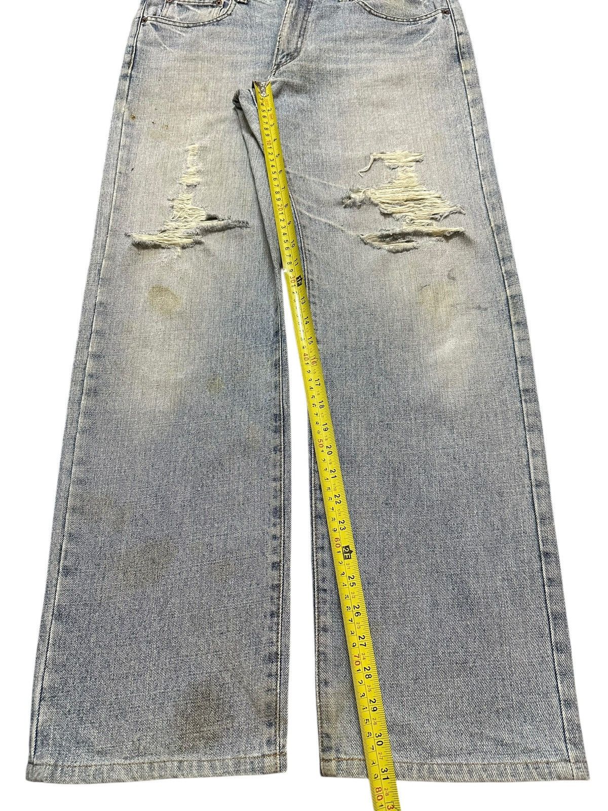 Japanese Brand Vintage Japanese Brand Faded Wash Distressed Baggy Jeans Size US 34 / EU 50 - 13 Thumbnail