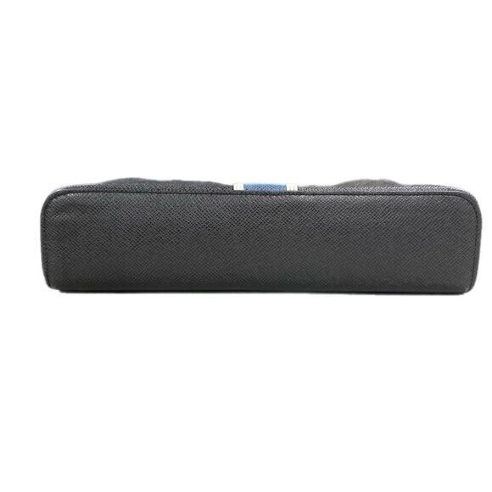 Louis Vuitton Louis Vuitton Taiga Messenger Bag Anton Ardoise Leather Luxe Size ONE SIZE - 4 Thumbnail